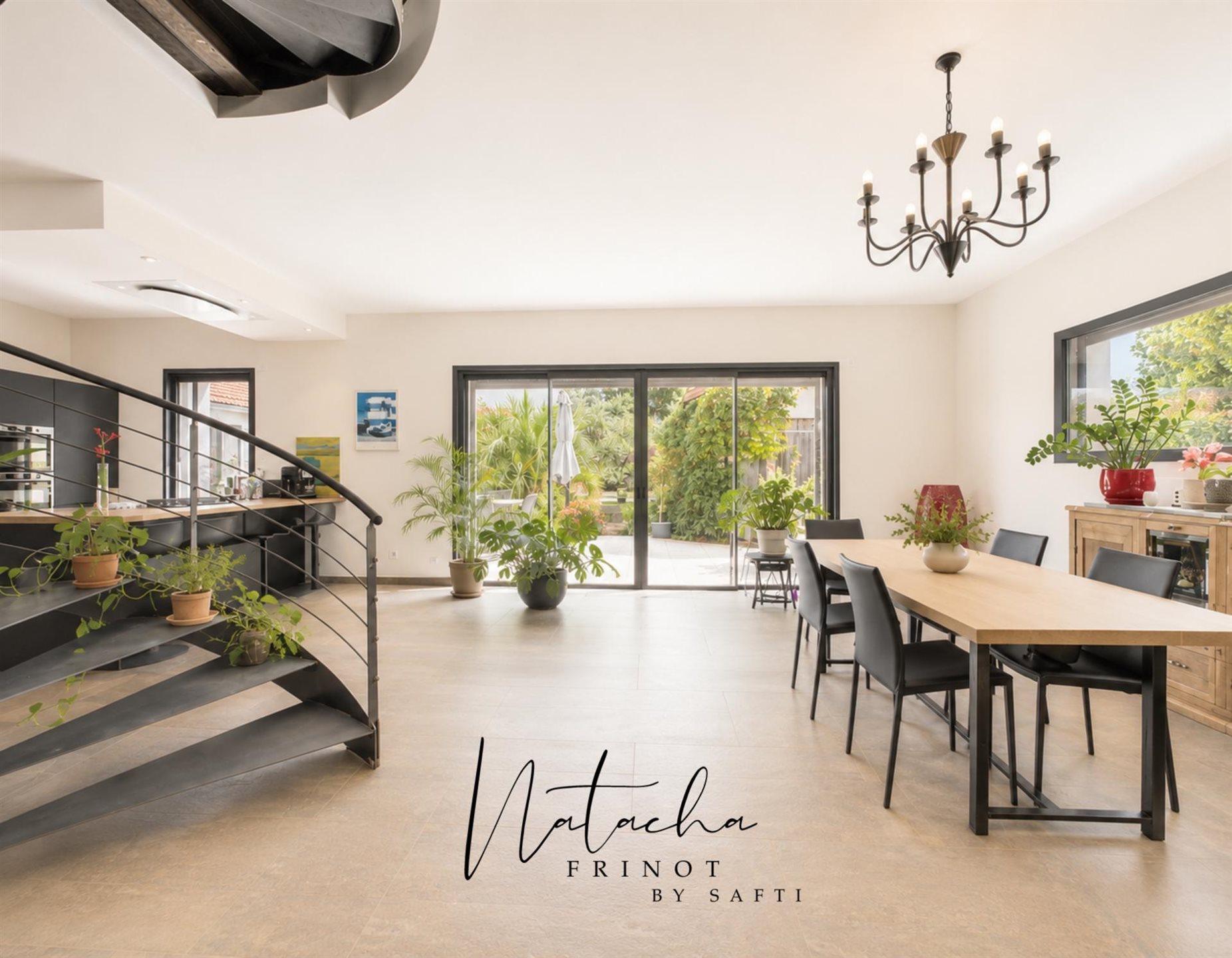 Maison à vendre, 245m², L'Isle-Jourdain