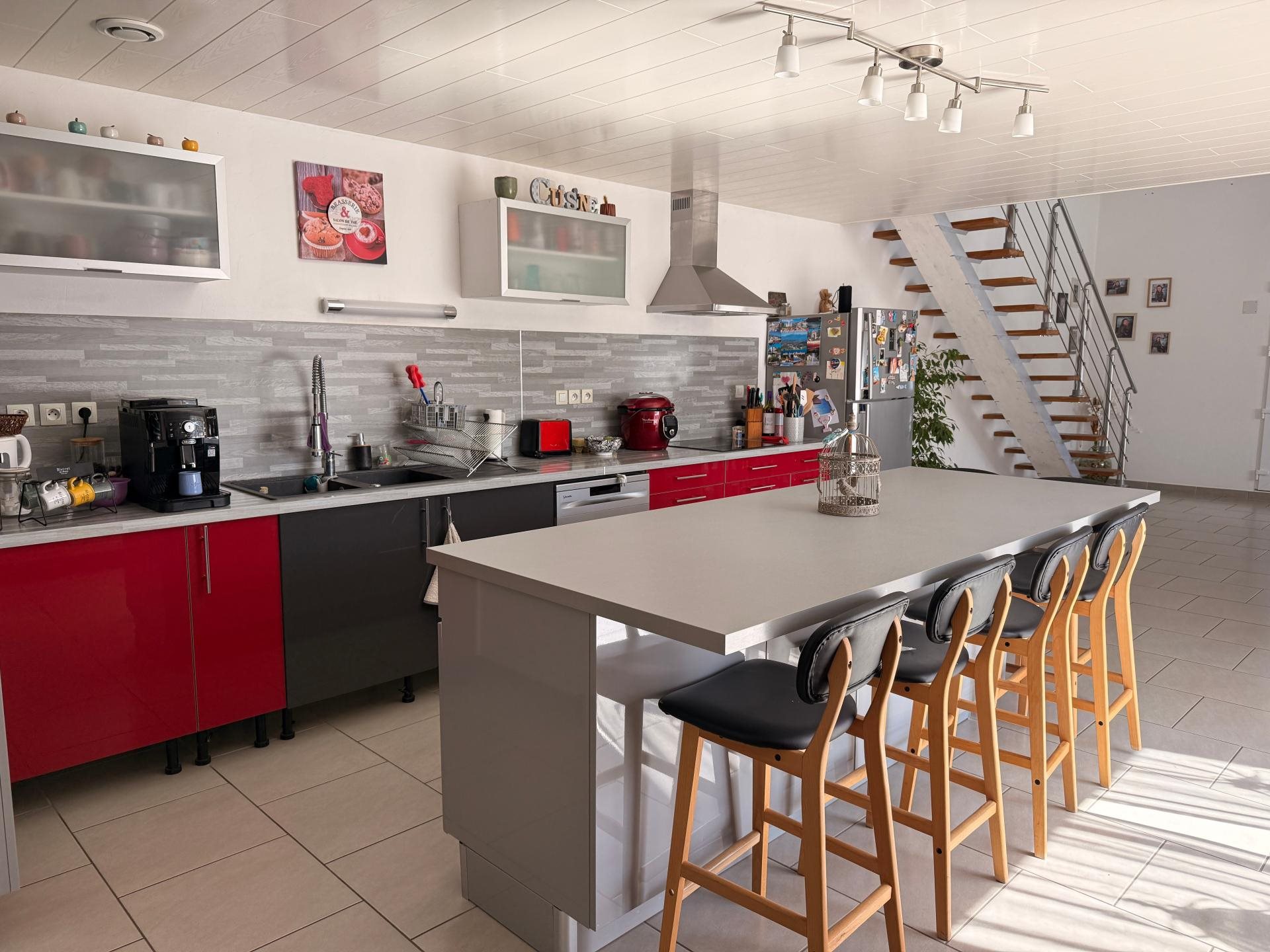 Maison à vendre, 182m², Rioz