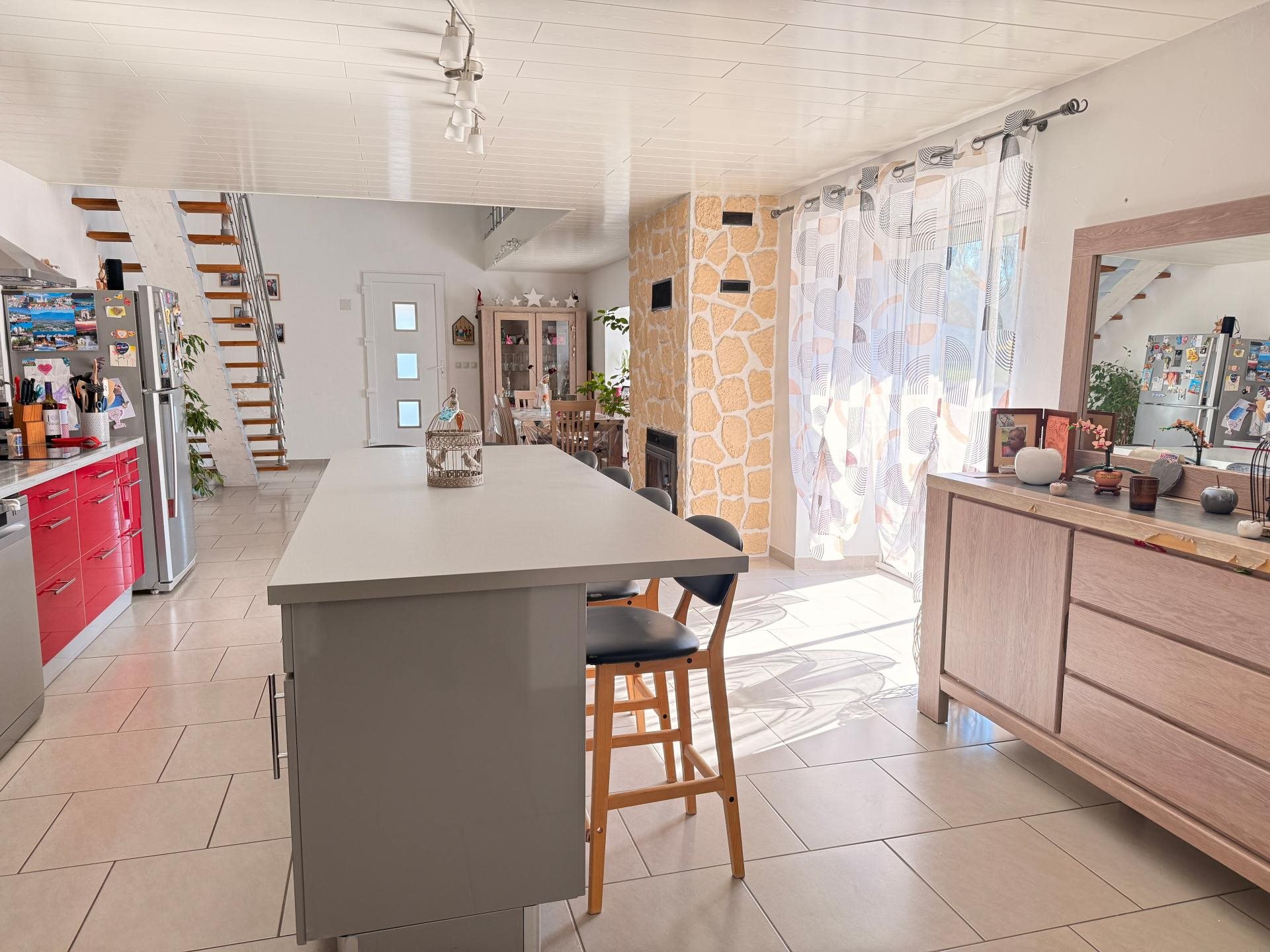 Maison à vendre, 182m², Rioz