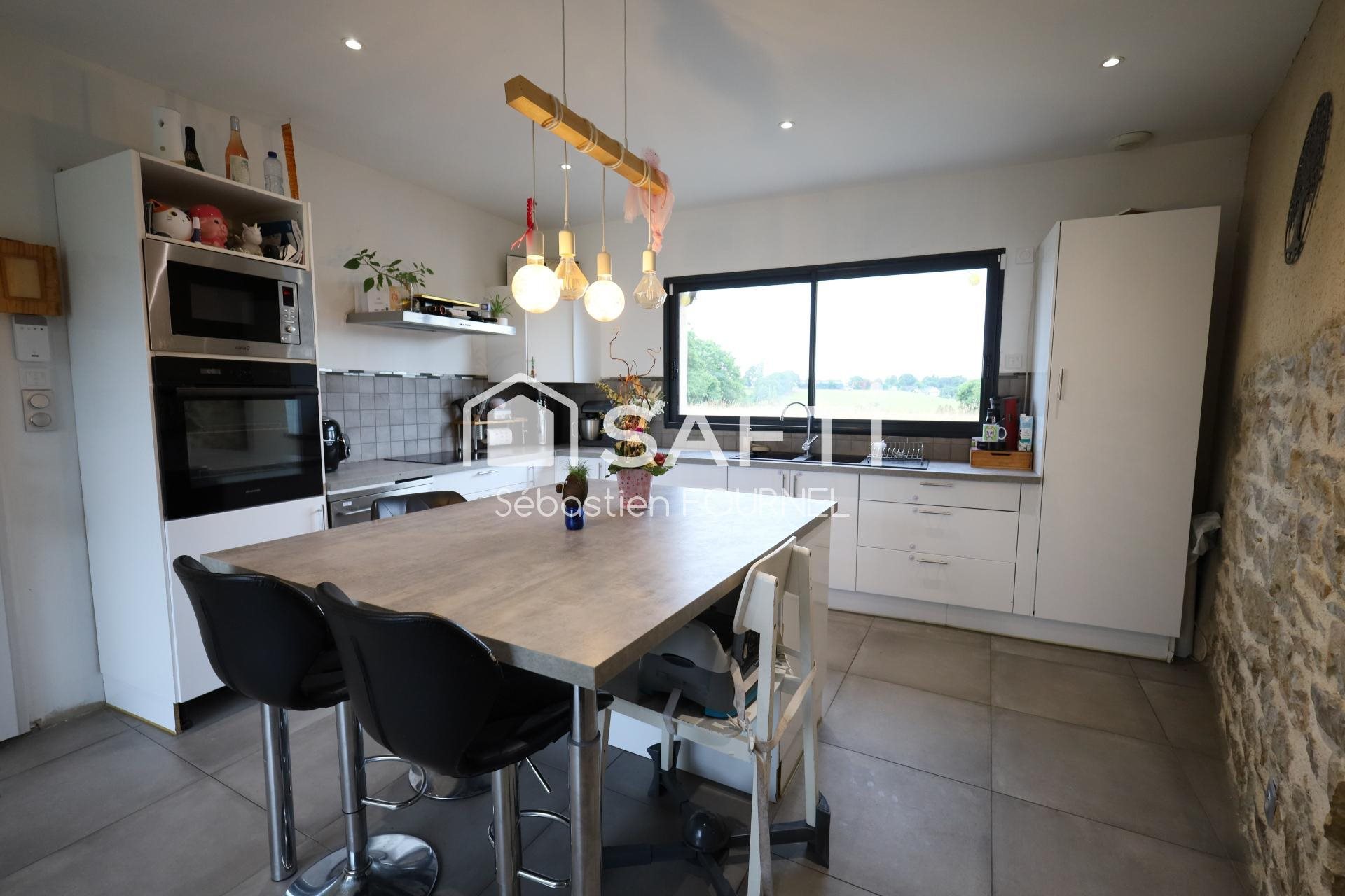 Maison à vendre, 154m², Liffré