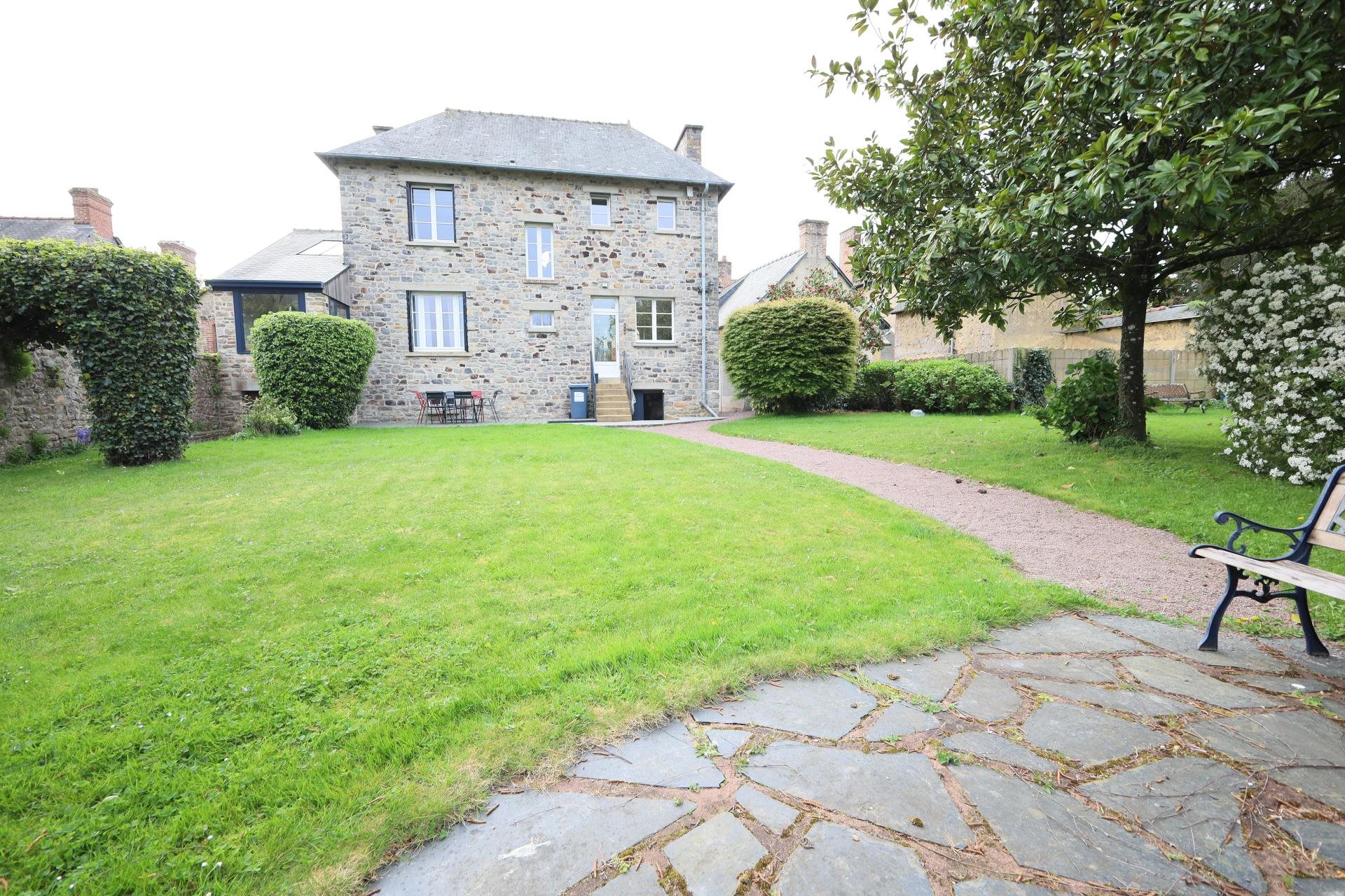 Maison à vendre, 180m², Liffré