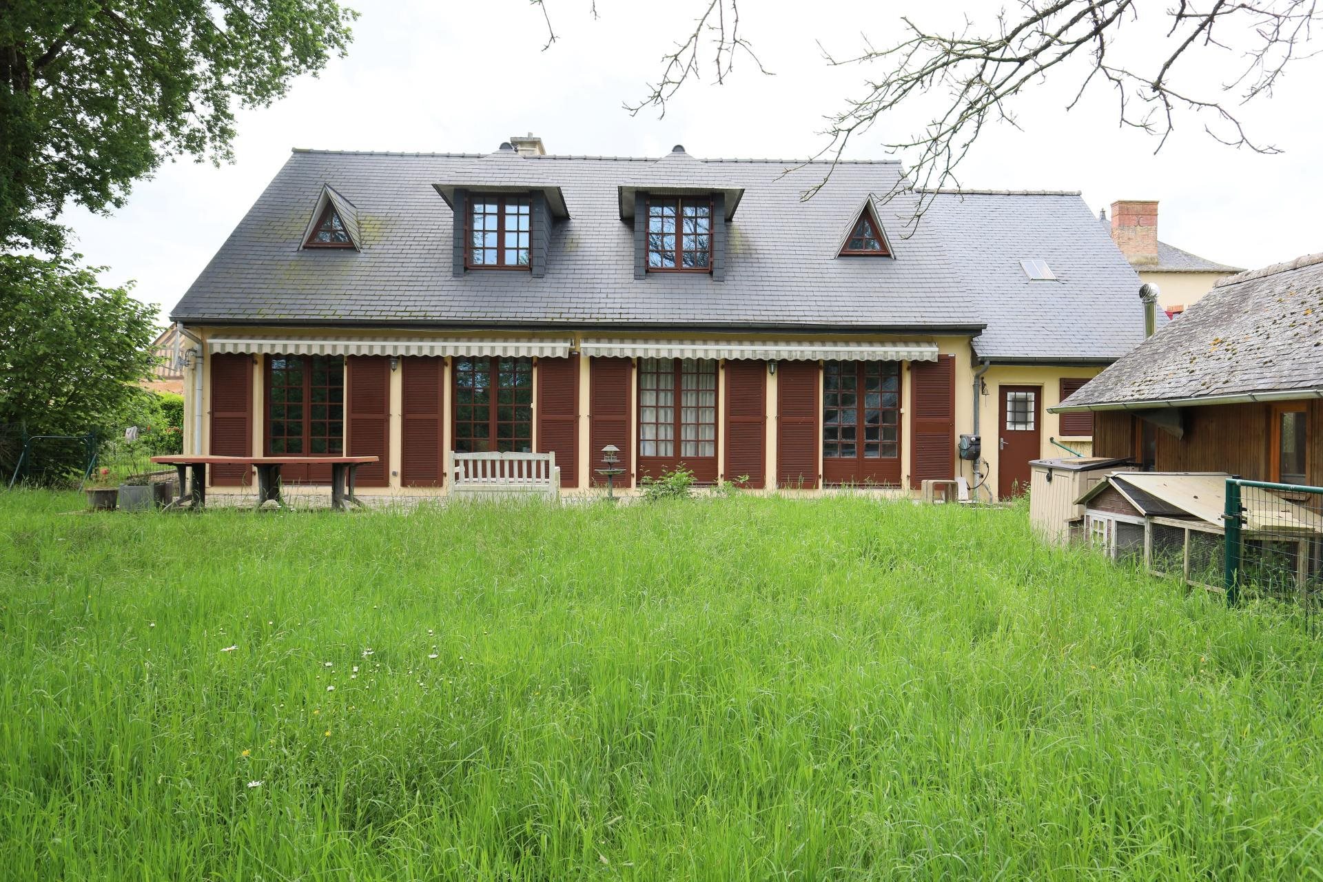 Maison à vendre, 144m², Saint-Sulpice-la-Forêt