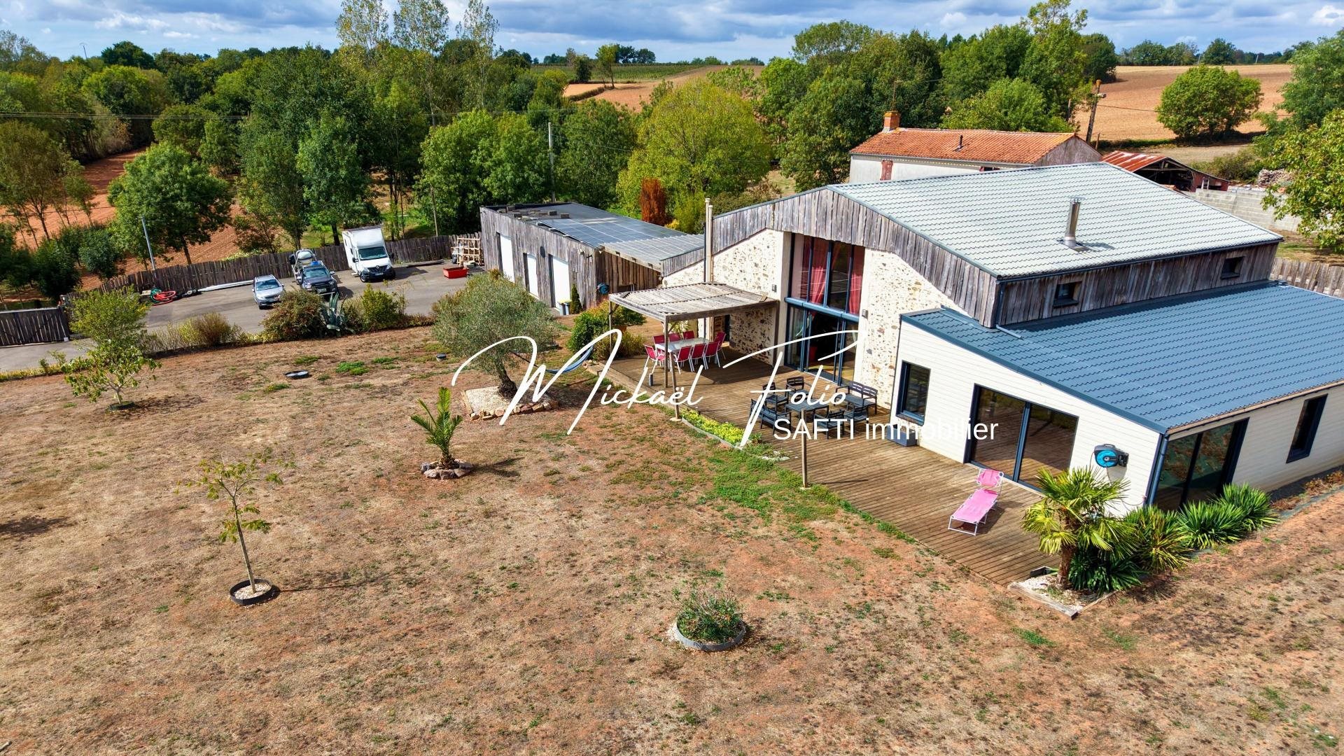 Maison à vendre, 256m², Le Champ-Saint-Père