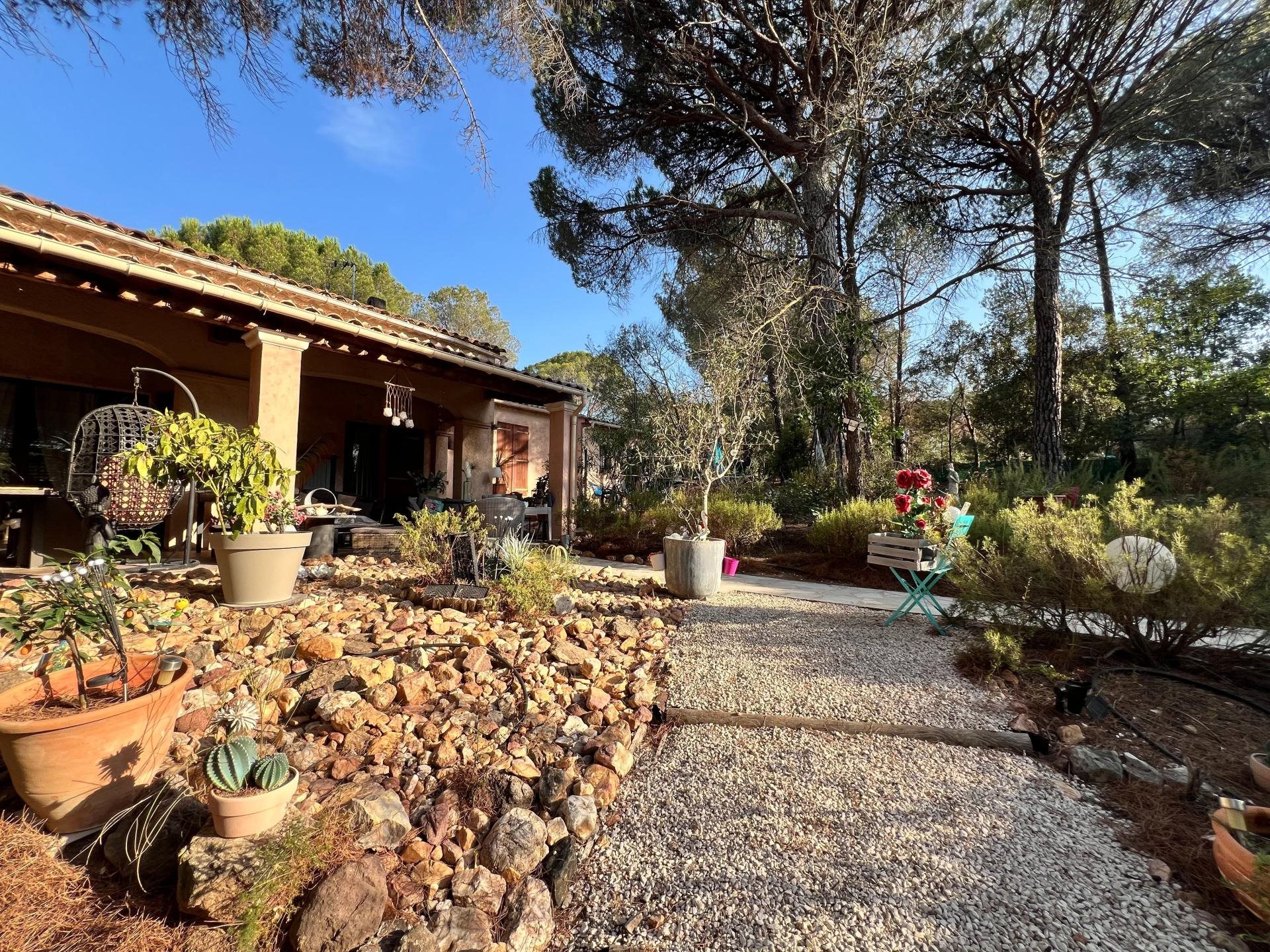 Maison à vendre, 150m², Vidauban