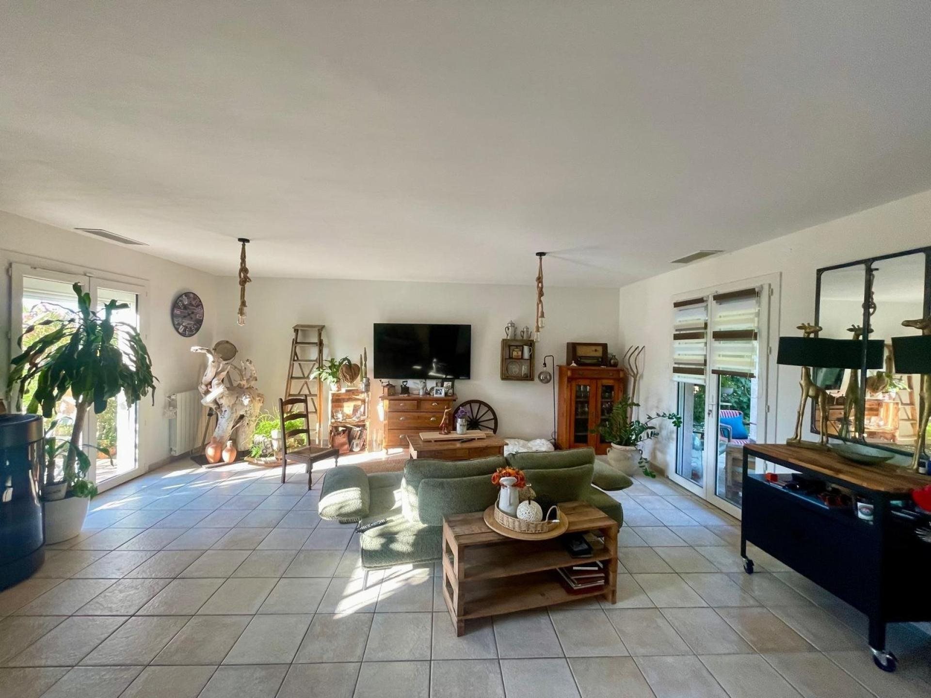 Maison à vendre, 90m², Taradeau