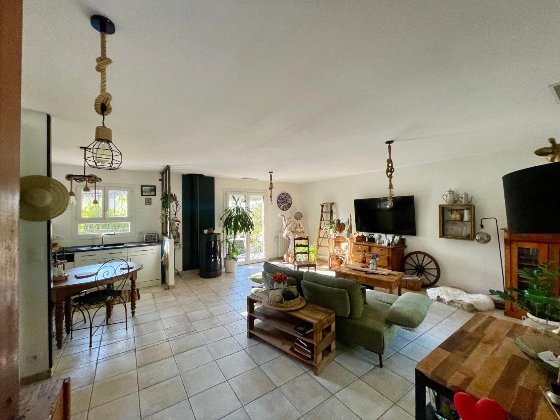 Maison à vendre, 90m², Taradeau