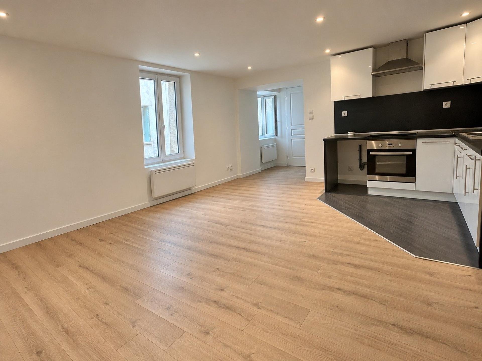 Appartement à vendre, 57m², Le Luc