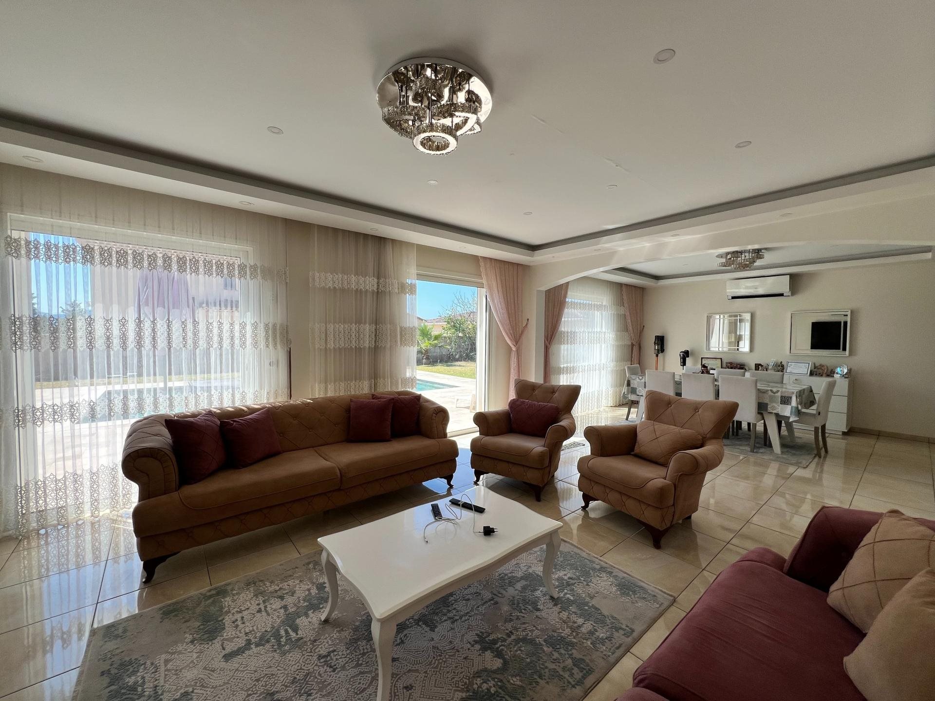 Maison à vendre, 141m², Vidauban