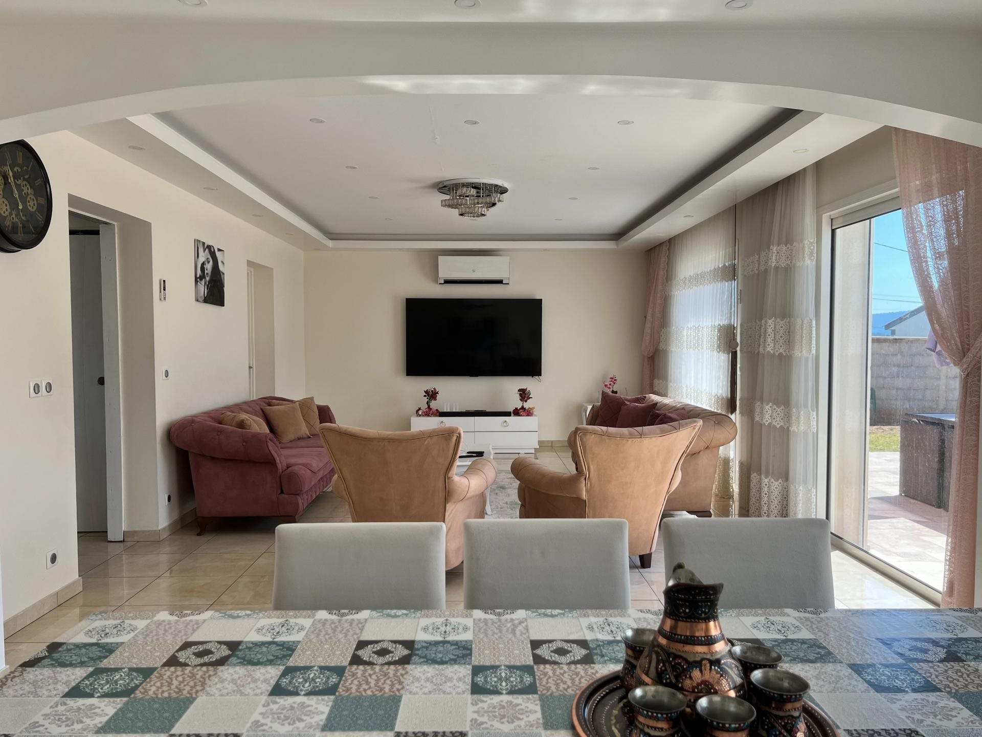 Maison à vendre, 141m², Vidauban