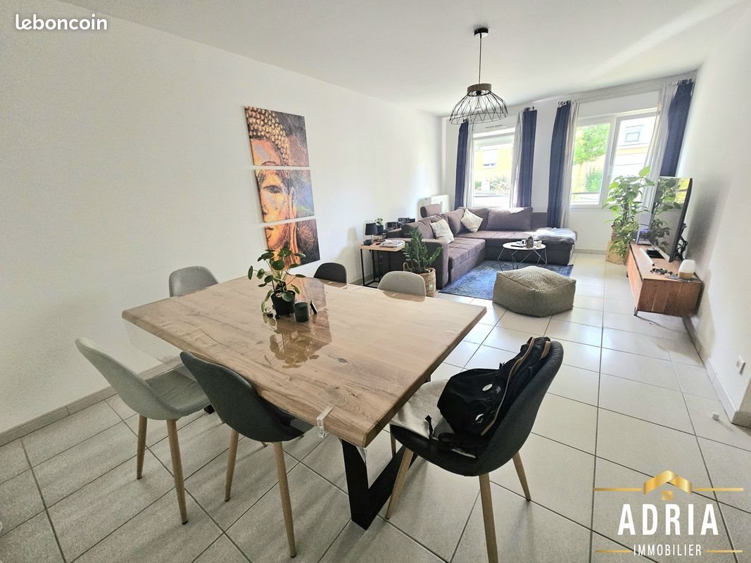 Appartement à vendre, 67m², Russange