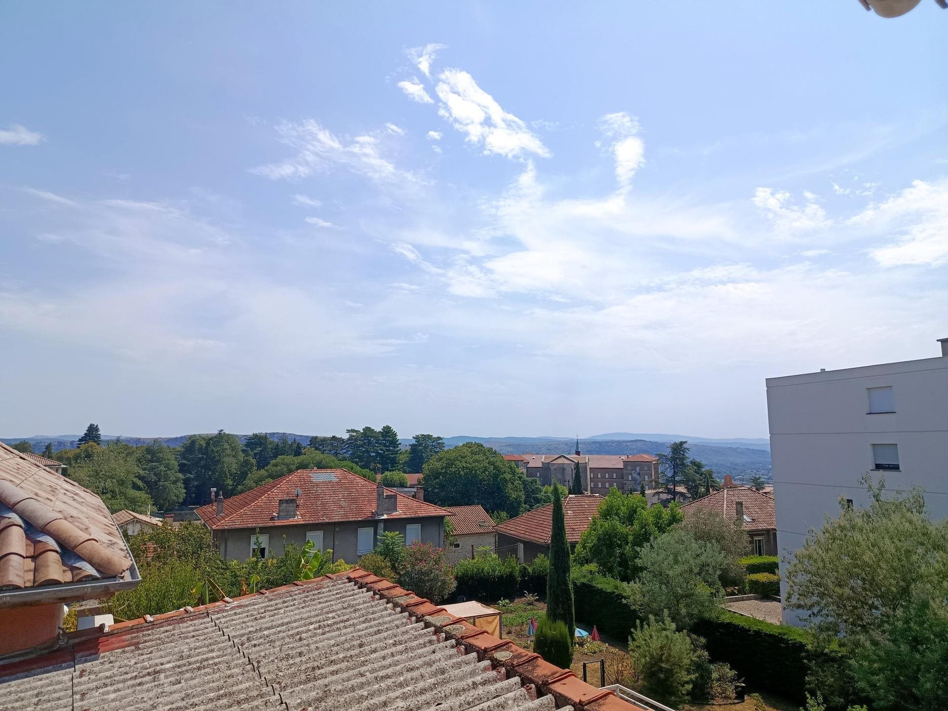 Appartement à vendre, 324m², Aubenas