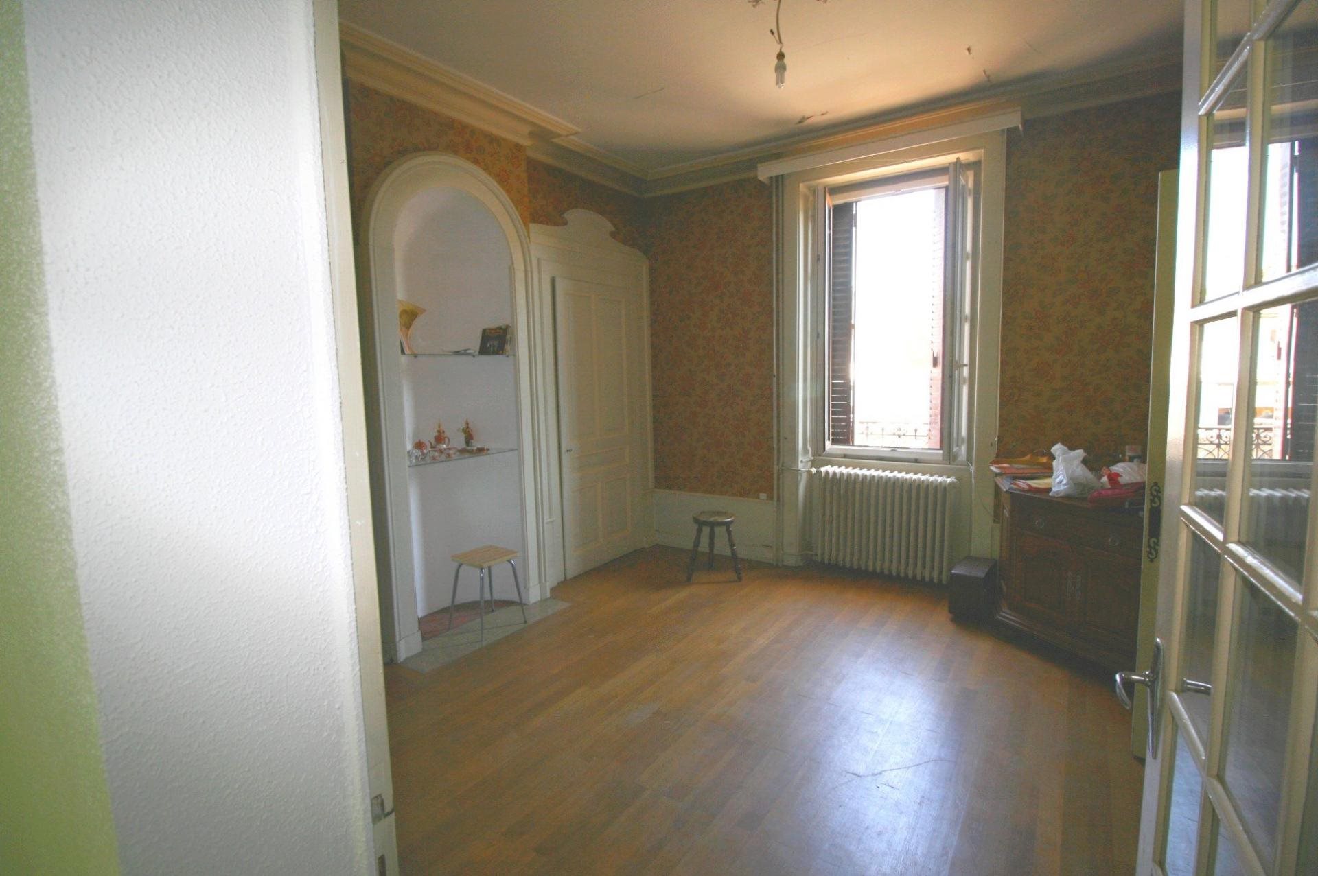 Maison à vendre, 187m², Lons-le-Saunier