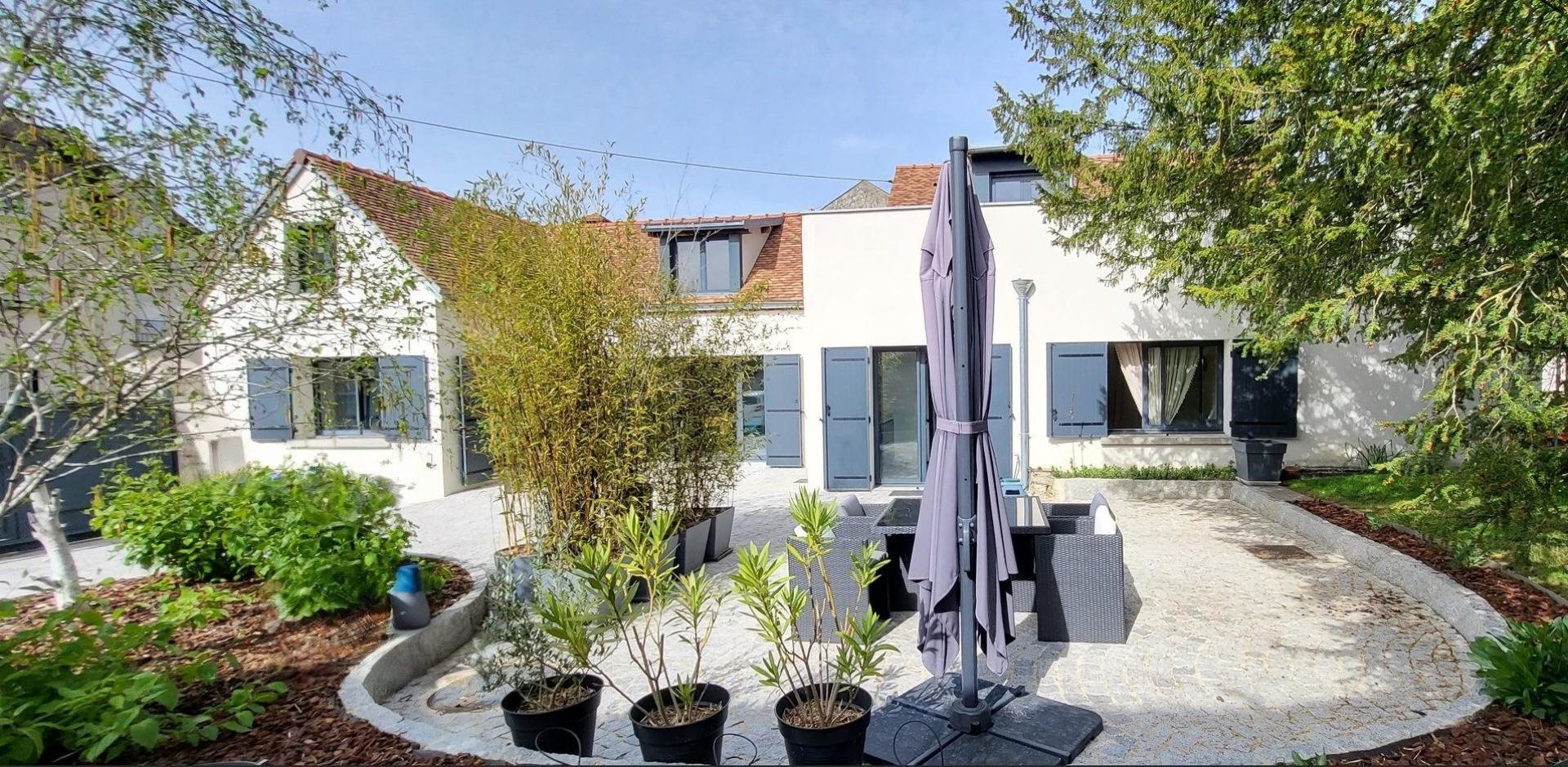 Maison à vendre, 212m², Etréchy