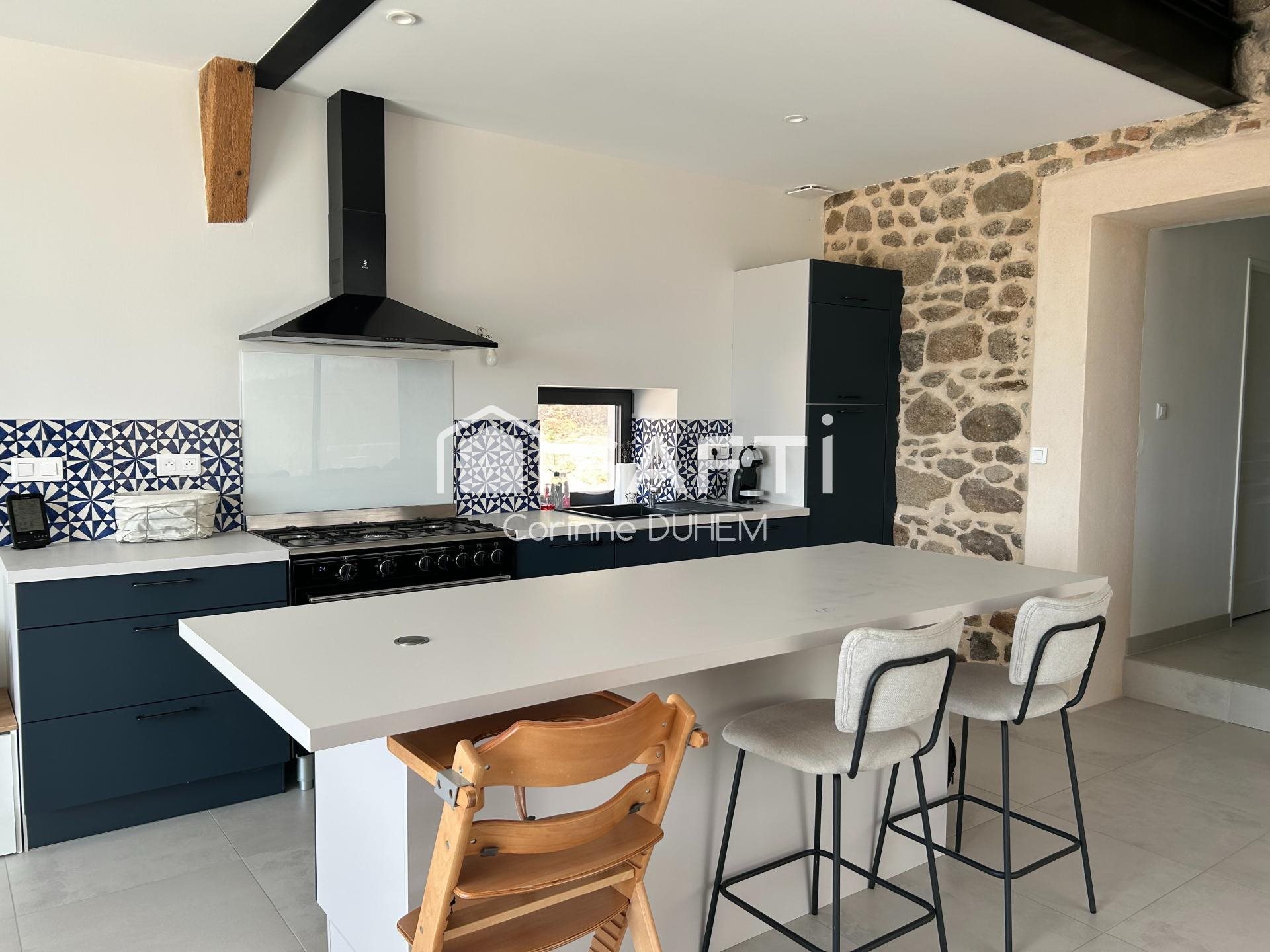 Maison à vendre, 160m², Montmarault
