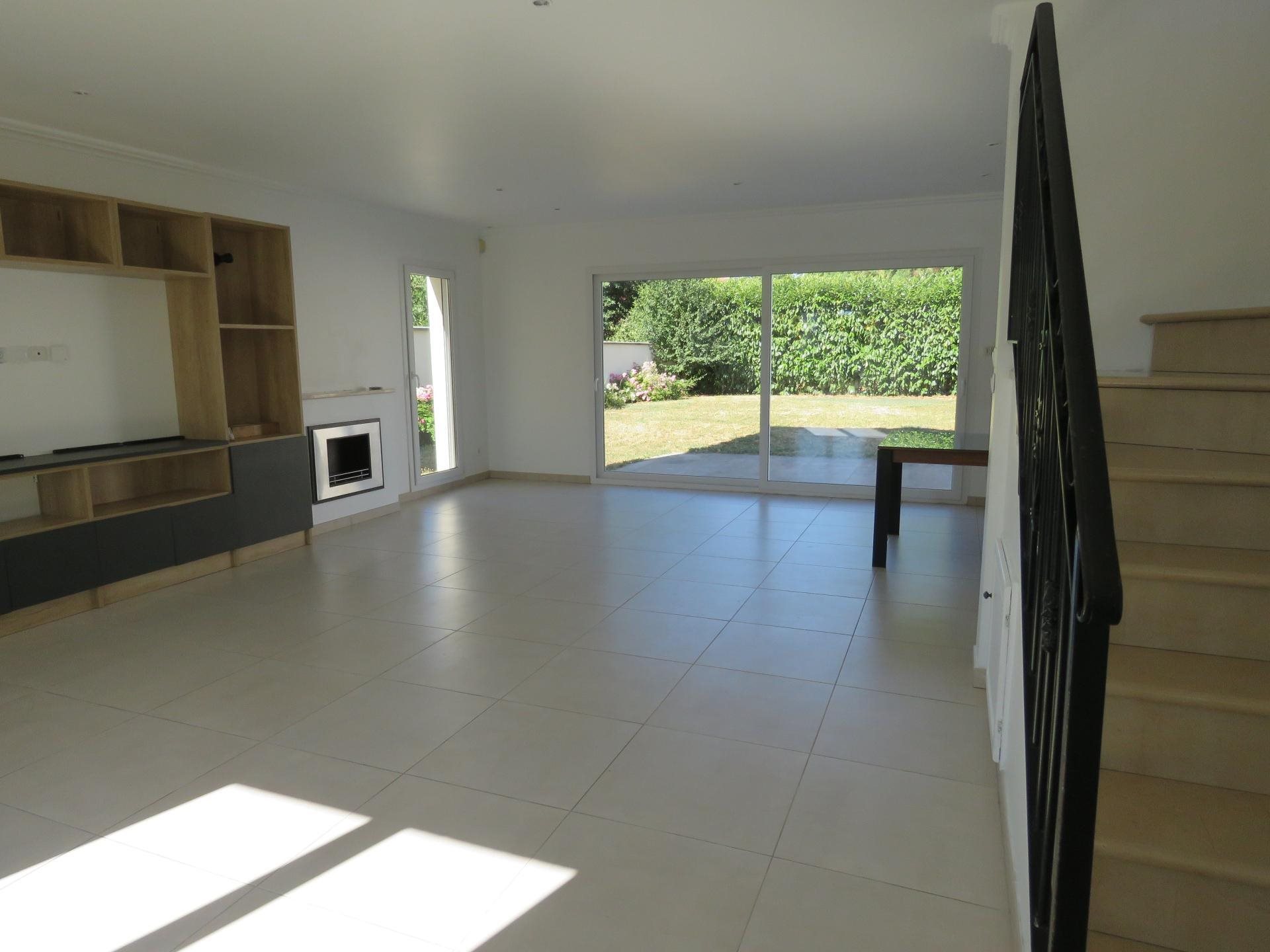 Maison à vendre, 195m², Cercottes