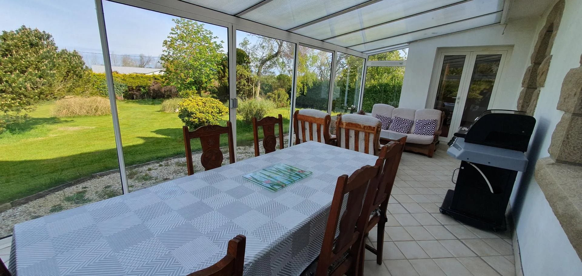 Maison à vendre, 165m², Trélévern