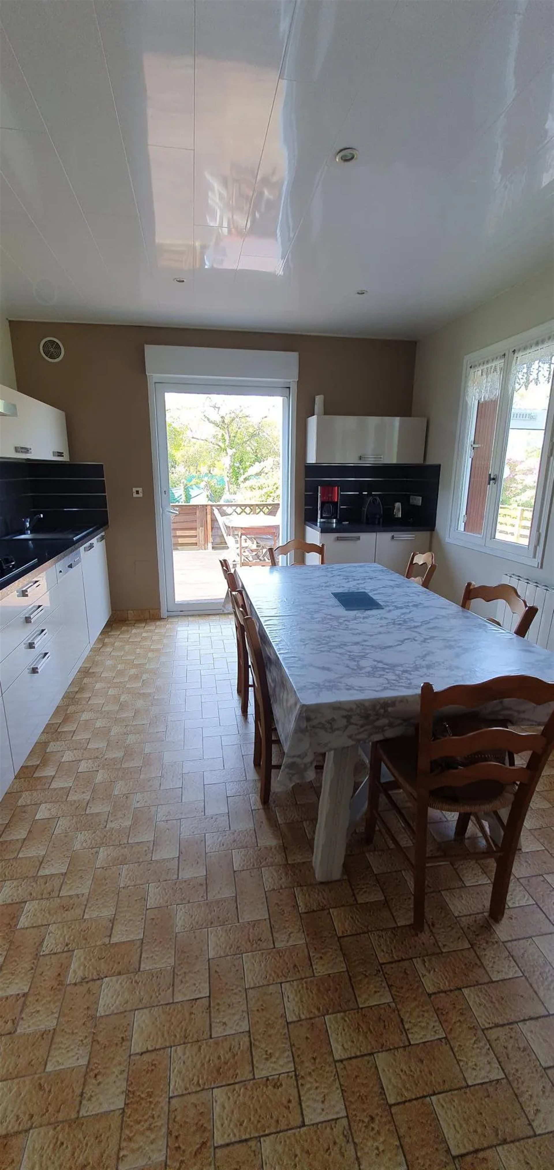 Maison à vendre, 165m², Trélévern