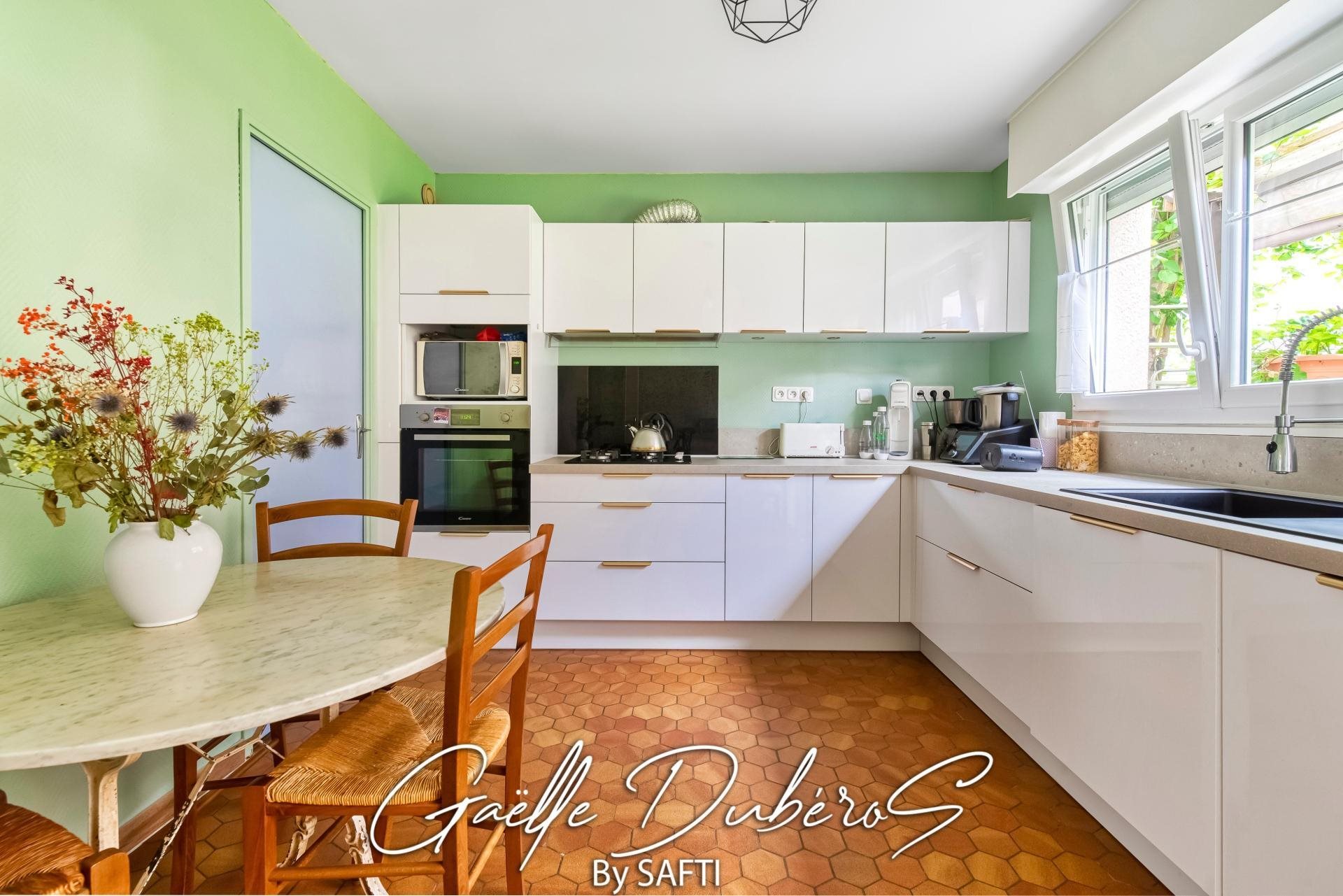 Maison à vendre, 120m², Avrillé