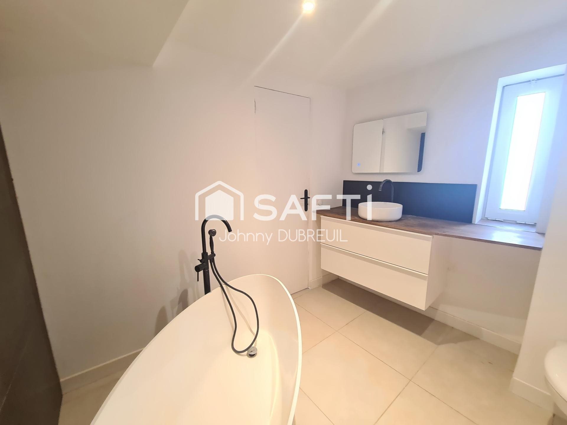 Maison à vendre, 140m², Gonfaron