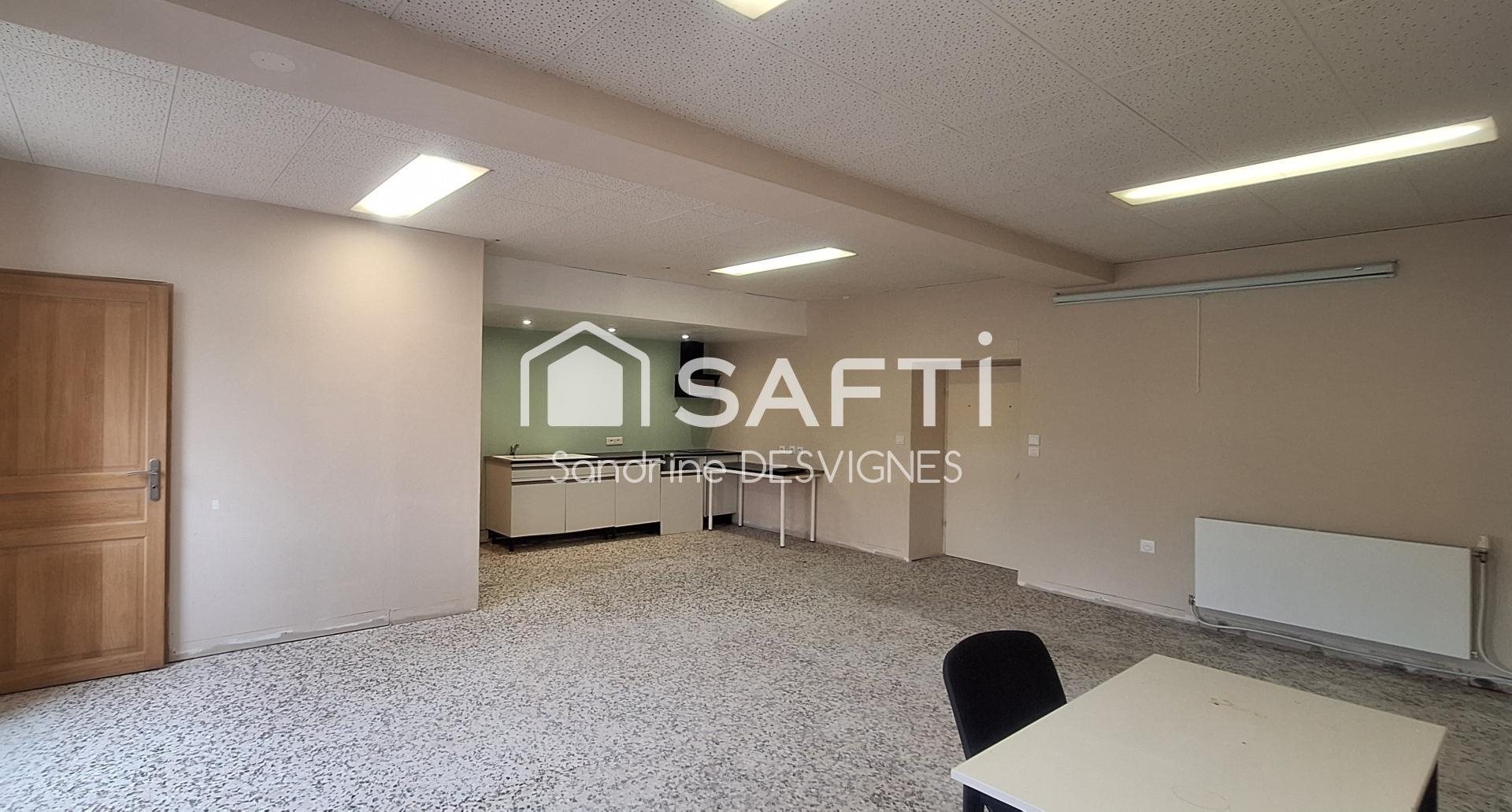 Maison à vendre, 120m², Saint-Symphorien-de-Marmagne