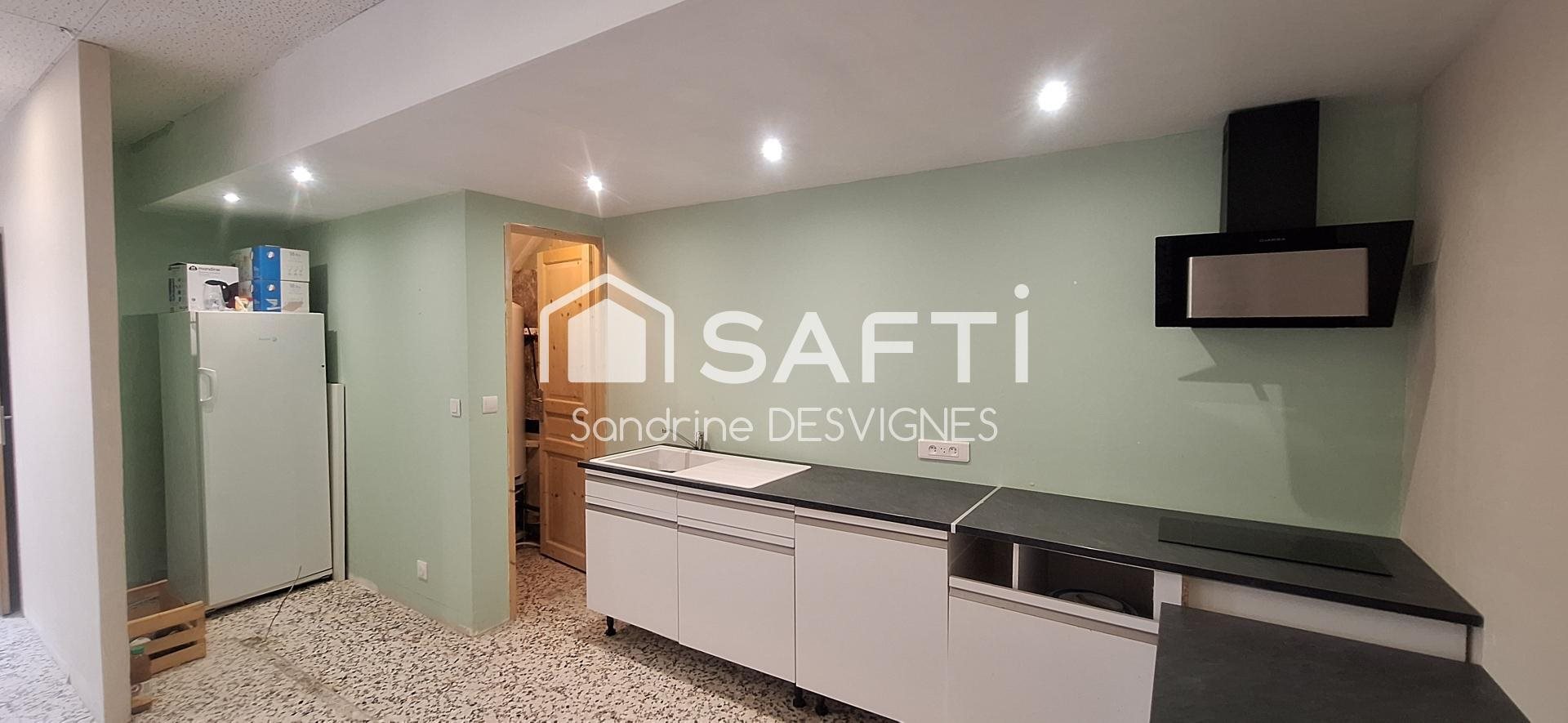 Maison à vendre, 120m², Saint-Symphorien-de-Marmagne