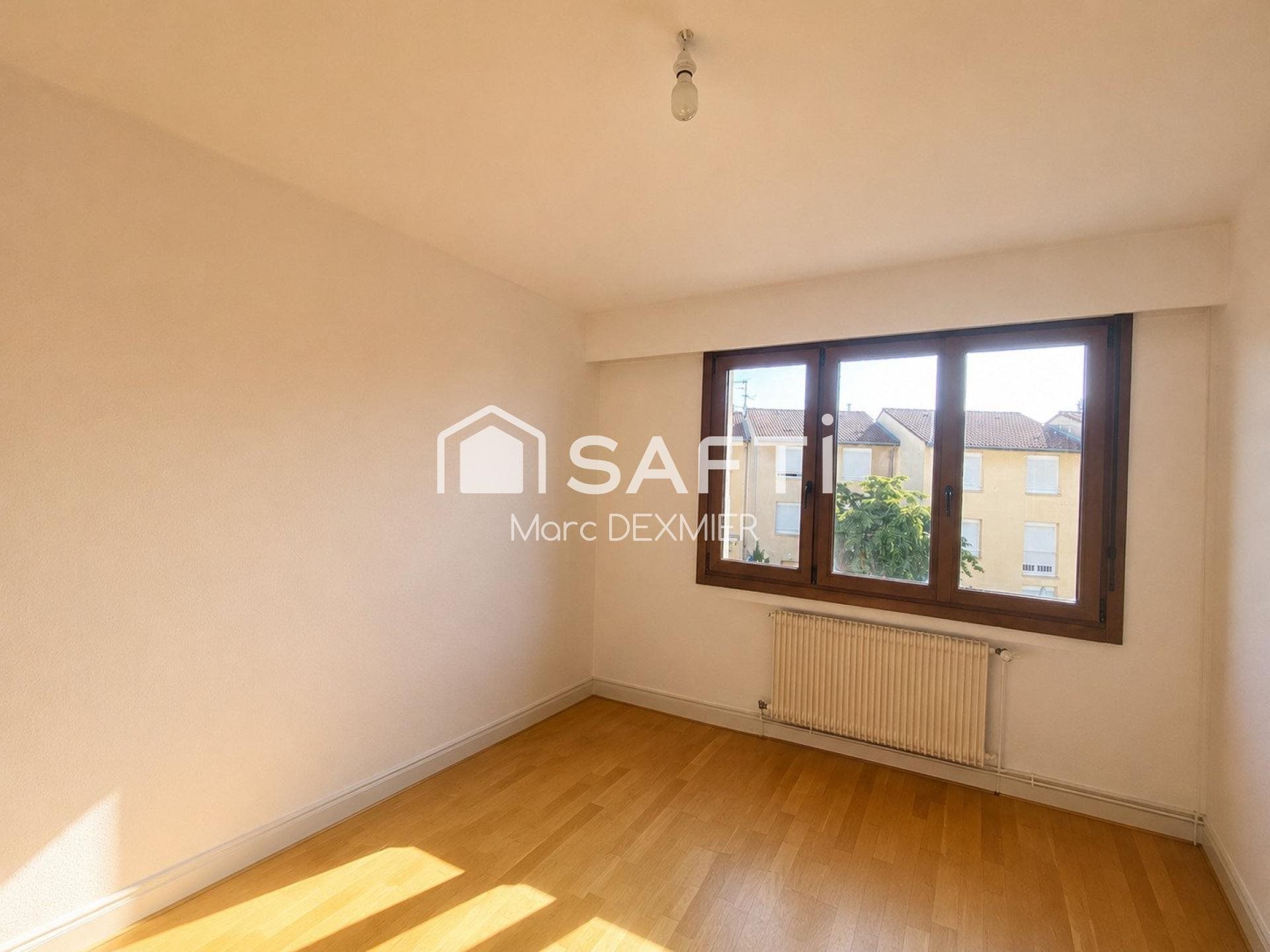 Appartement à vendre, 96m², Saint-Max