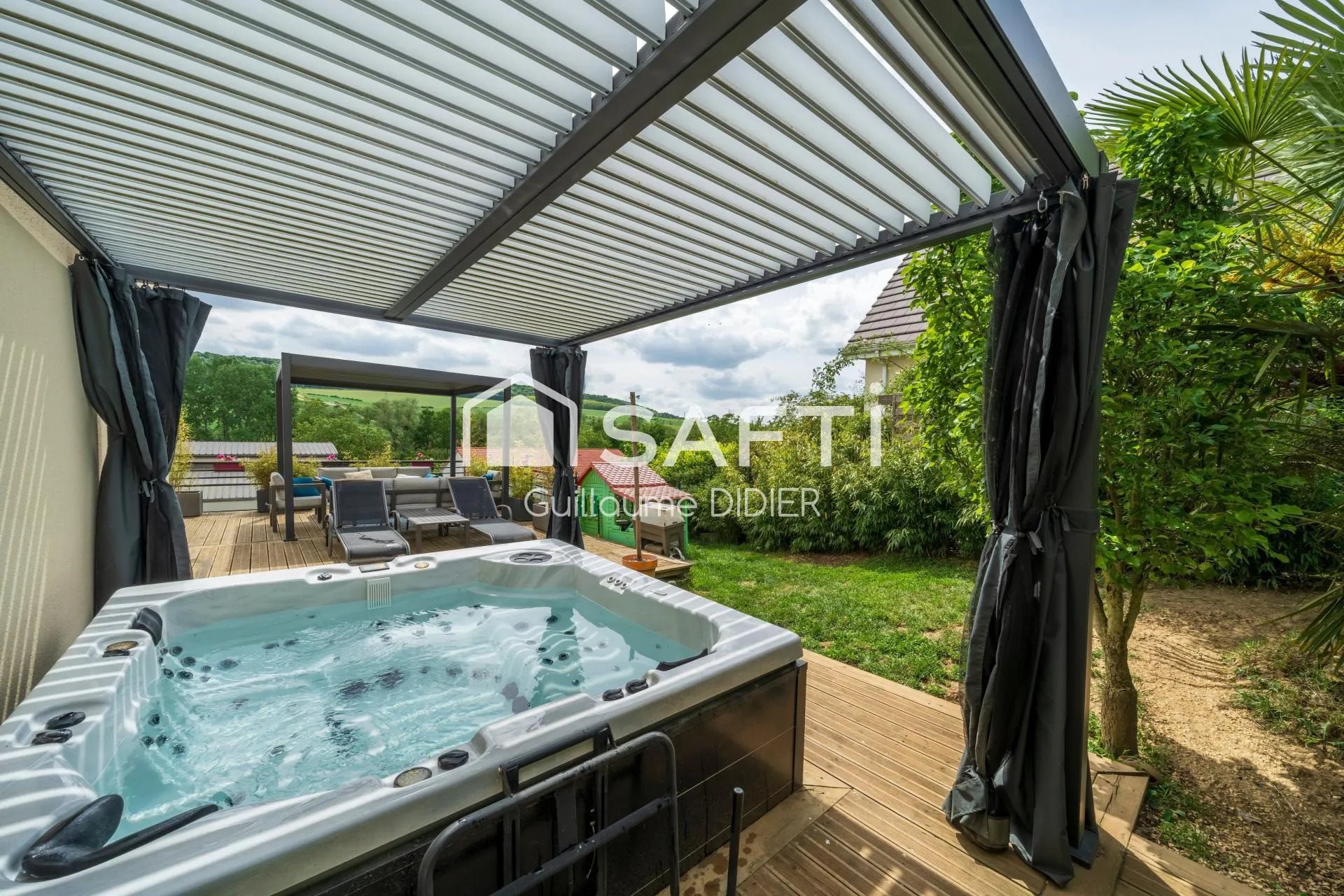 Maison à vendre, 270m², Lay-Saint-Christophe