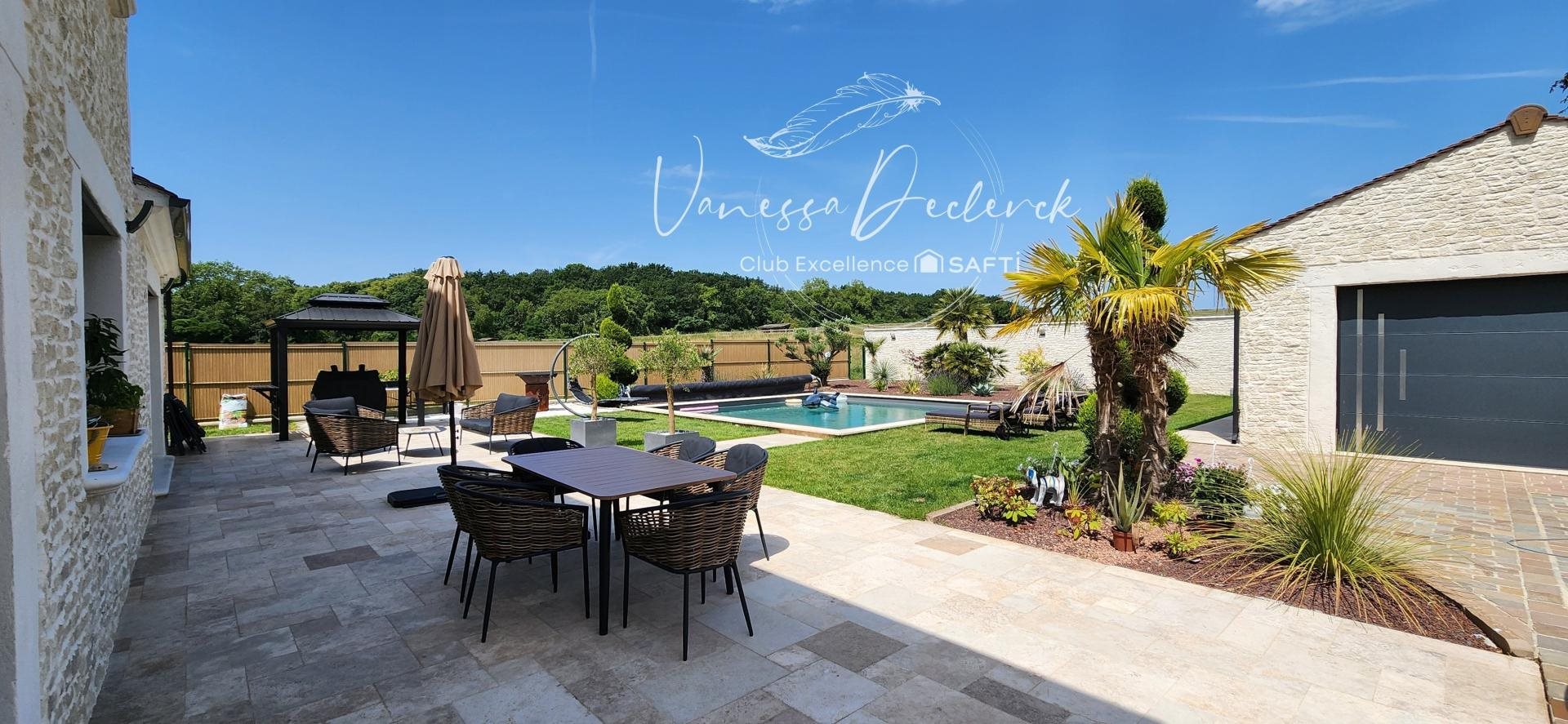 Maison à vendre, 163m², Le Val-Saint-Germain