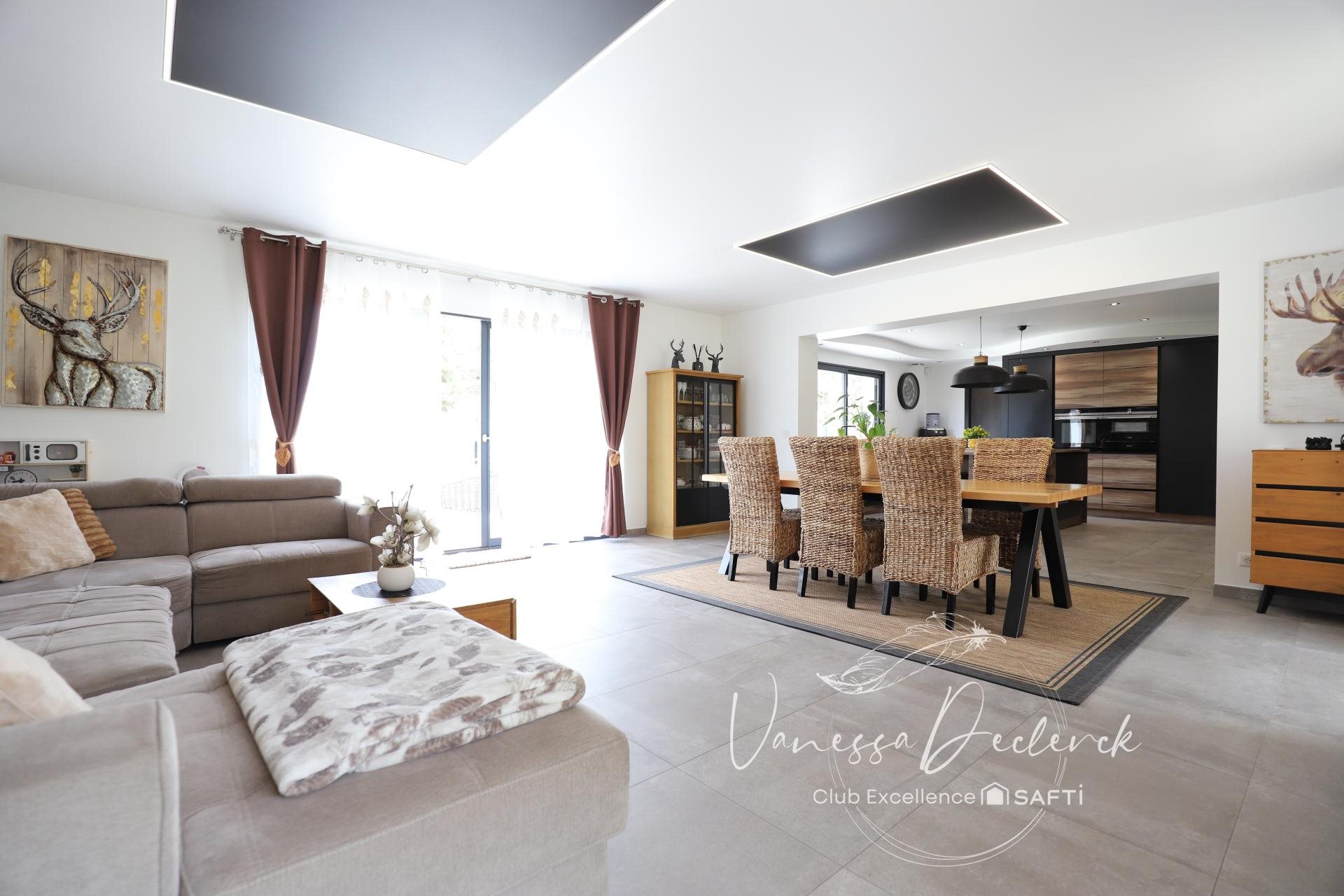 Maison à vendre, 163m², Le Val-Saint-Germain
