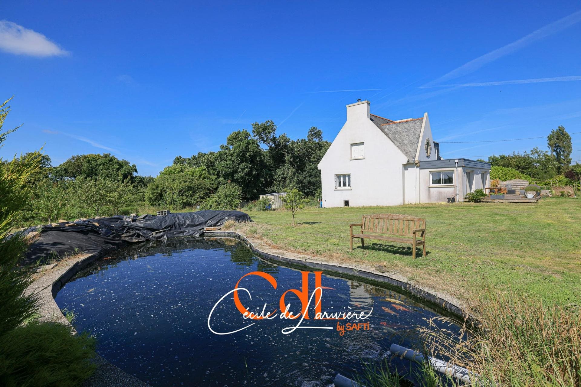 Maison à vendre, 165m², Saint-Vougay