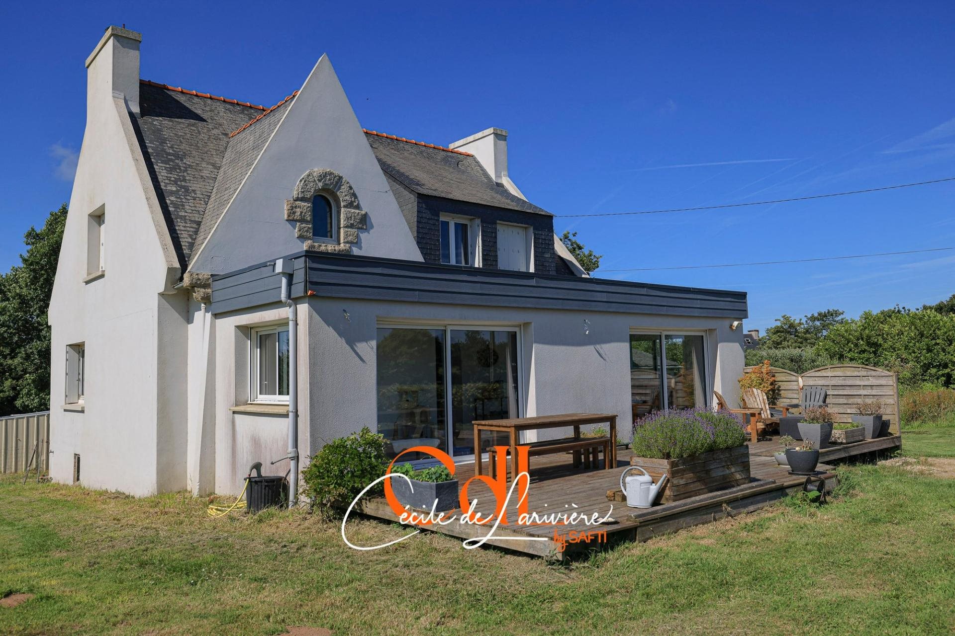 Maison à vendre, 165m², Saint-Vougay