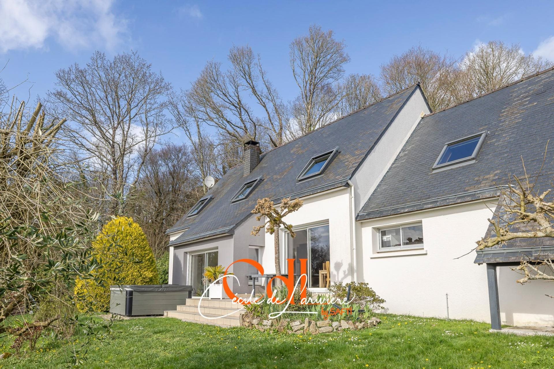 Maison à vendre, 139m², Plourin-lès-Morlaix