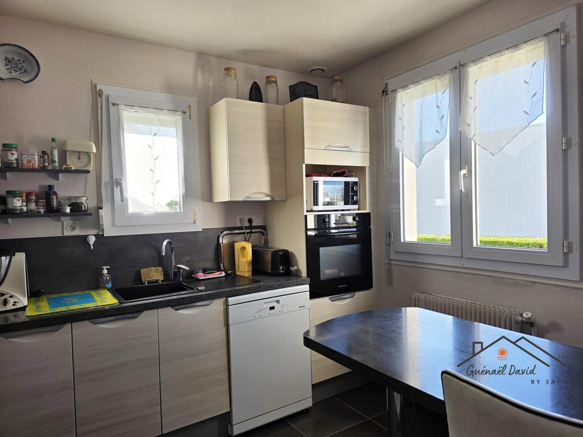 Maison à vendre, 104m², Saint-Pol-de-Léon