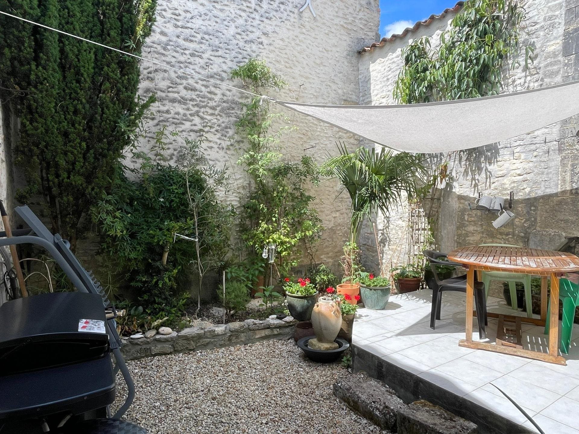 Maison à vendre, 97m², Cognac