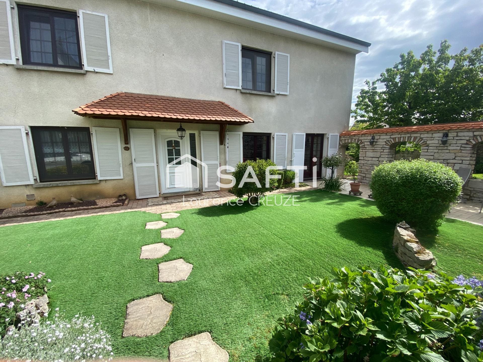 Maison à vendre, 145m², Montbozon