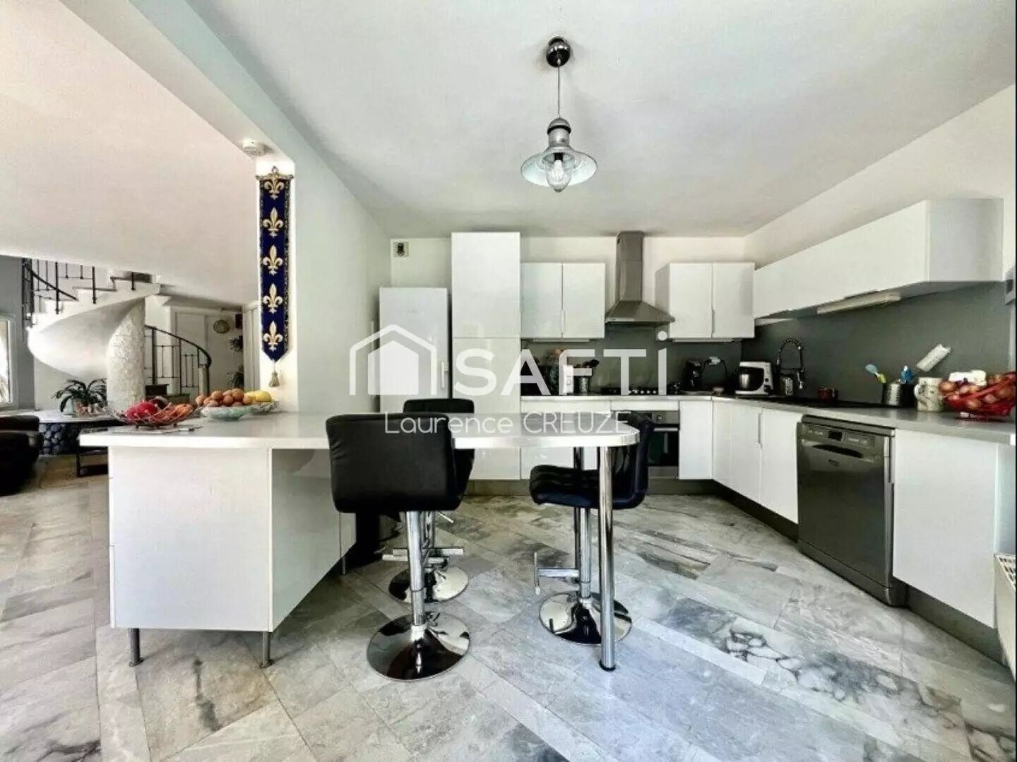 Maison à vendre, 161m², Montferrand-le-Château