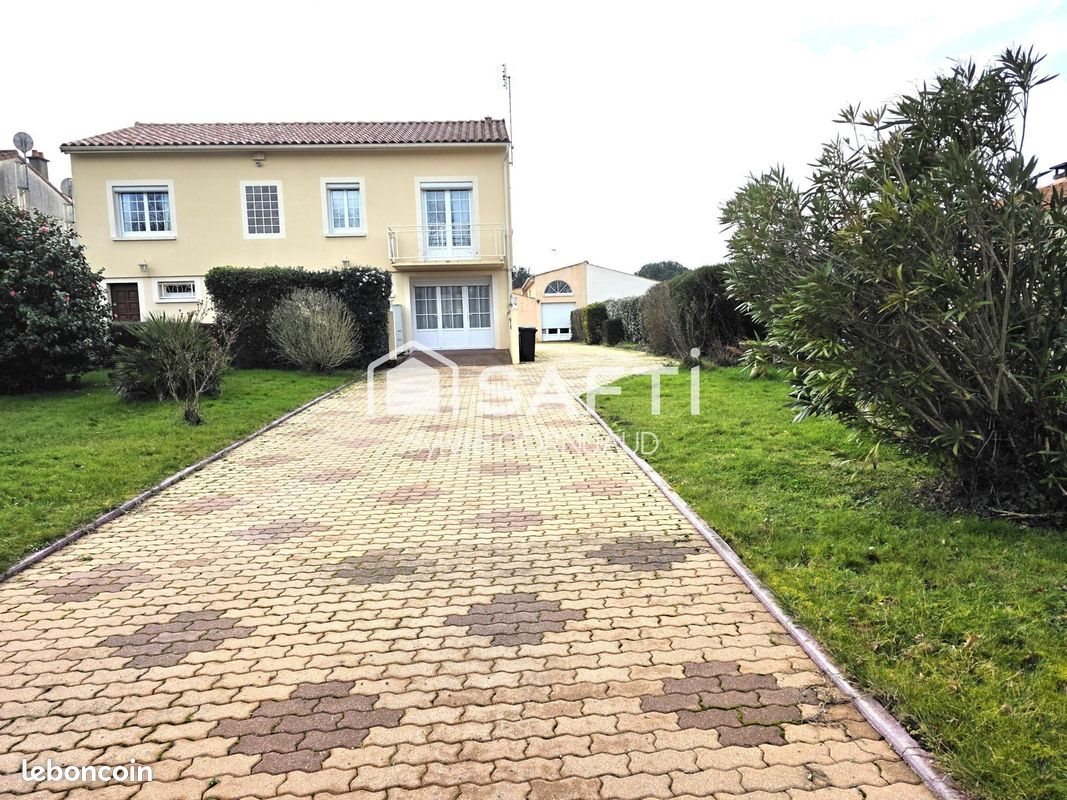 Maison à vendre, 198m², Fontcouverte