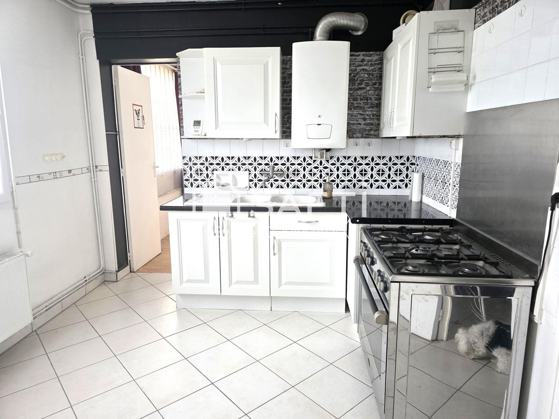 Appartement à vendre, 85m², Saintes