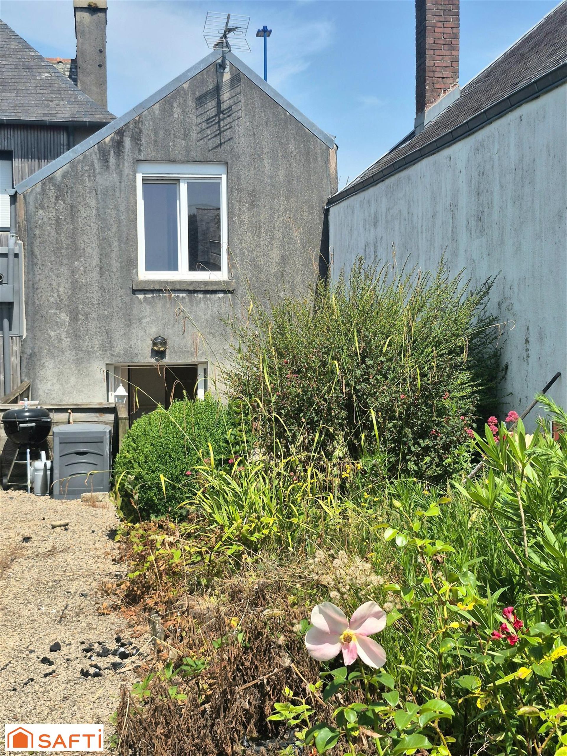 Maison à vendre, 38m², Plouvorn