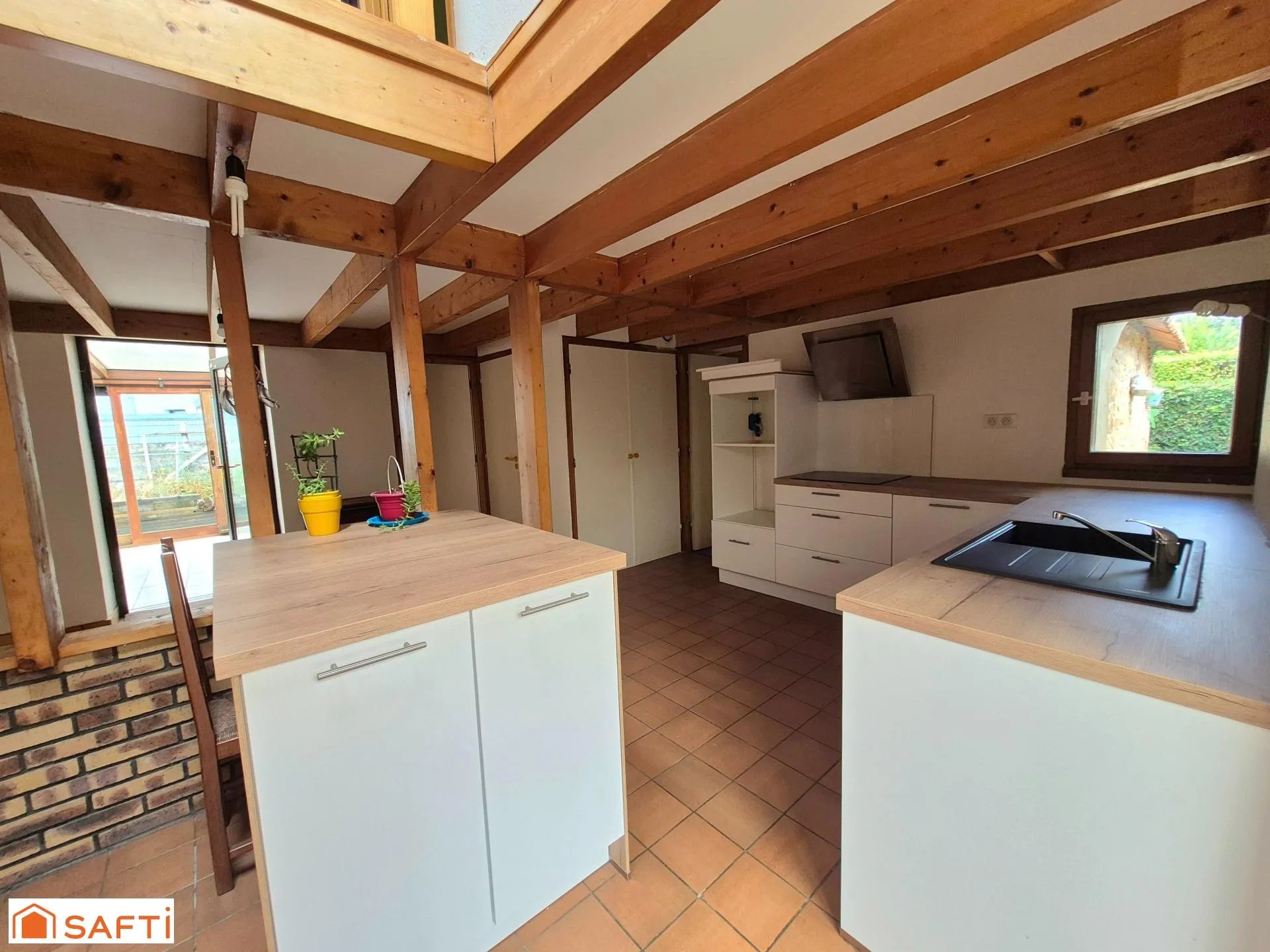 Maison à vendre, 85m², Plouvorn