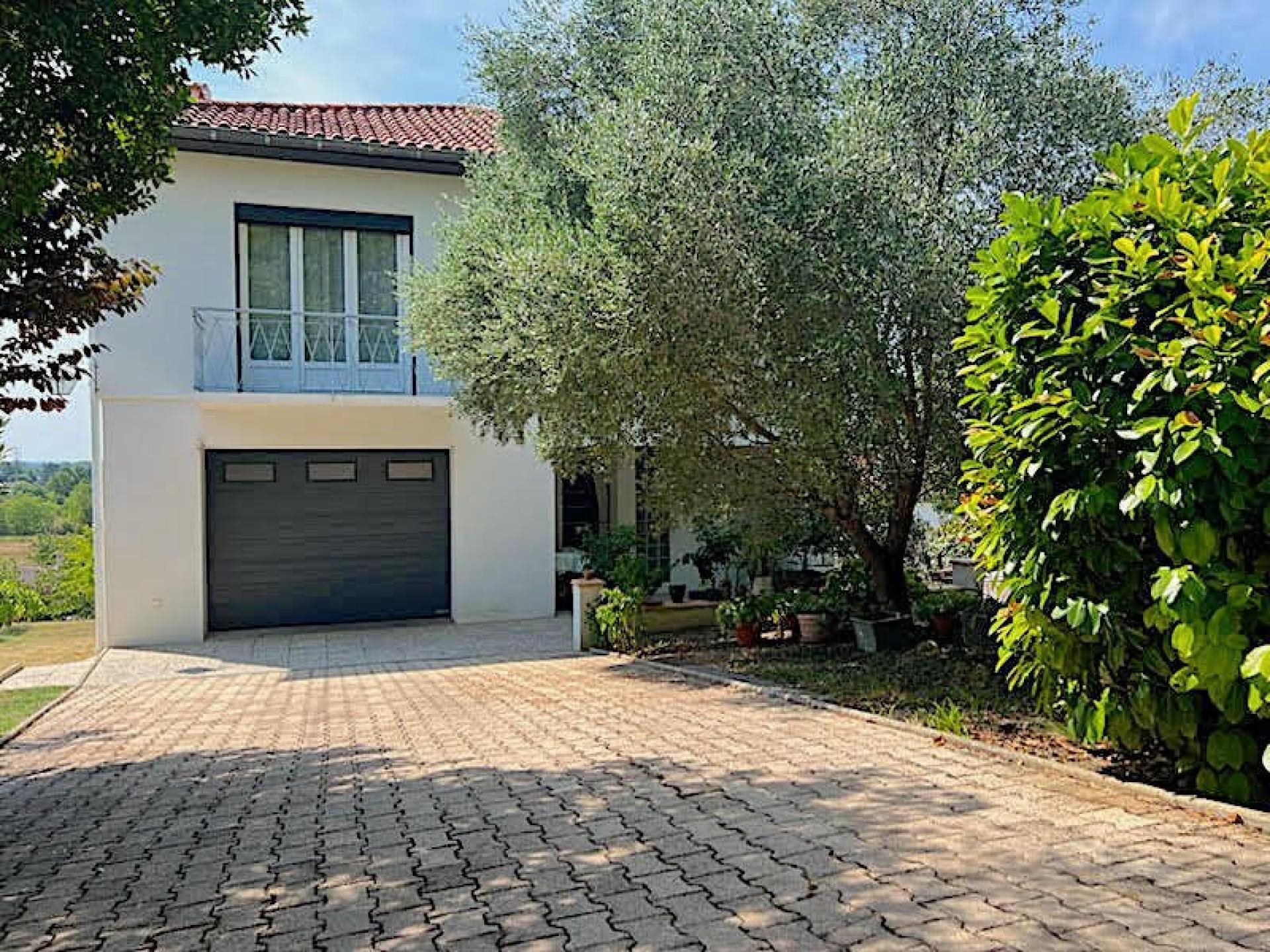 Maison à vendre, 129m², Colayrac-Saint-Cirq