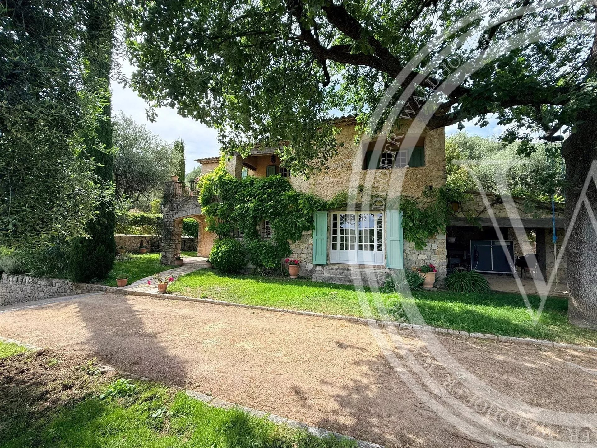 Maison à vendre, 255m², Grasse