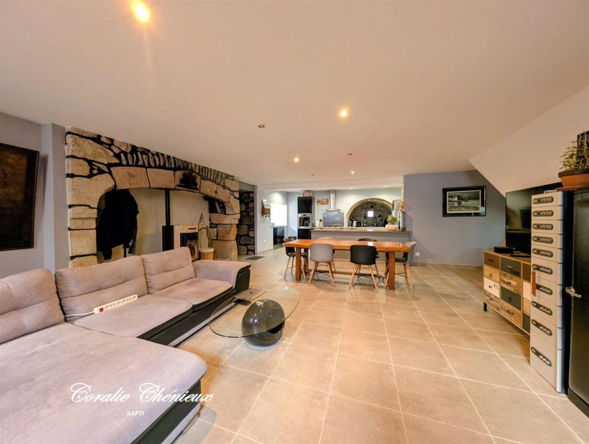Maison à vendre, 240m², Bort-les-Orgues