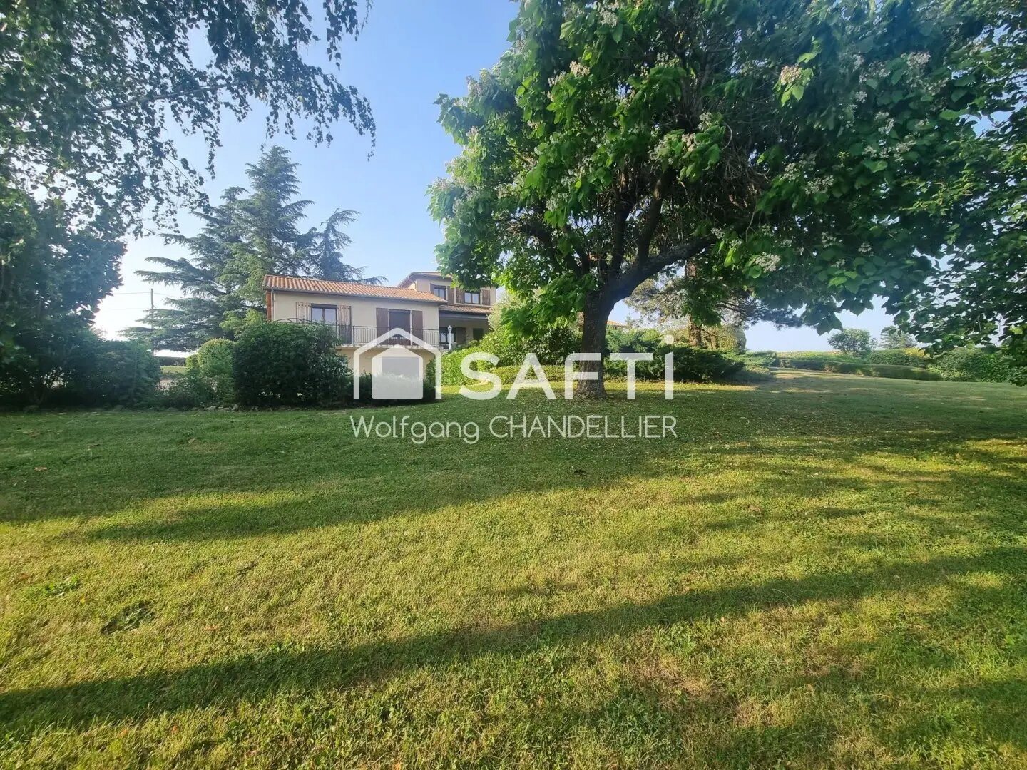 Maison à vendre, 200m², Granges-les-Beaumont