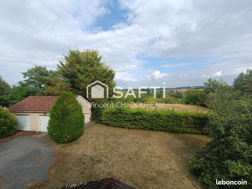 Maison à vendre, 144m², Saint-Amant-de-Boixe