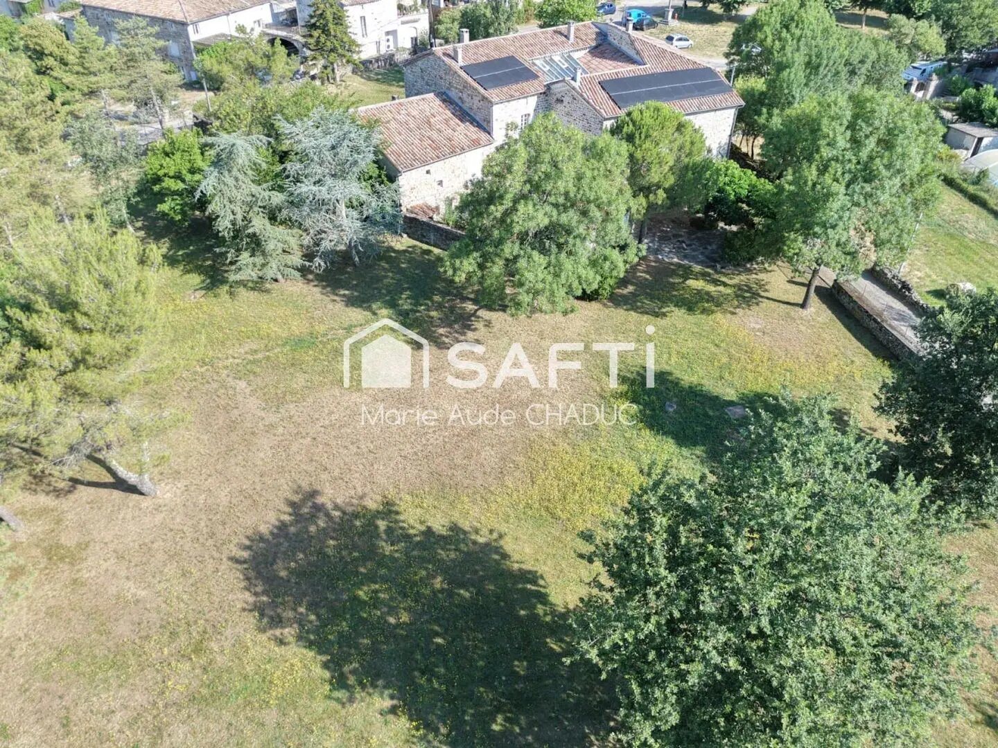Maison à vendre, 272m², Lablachère