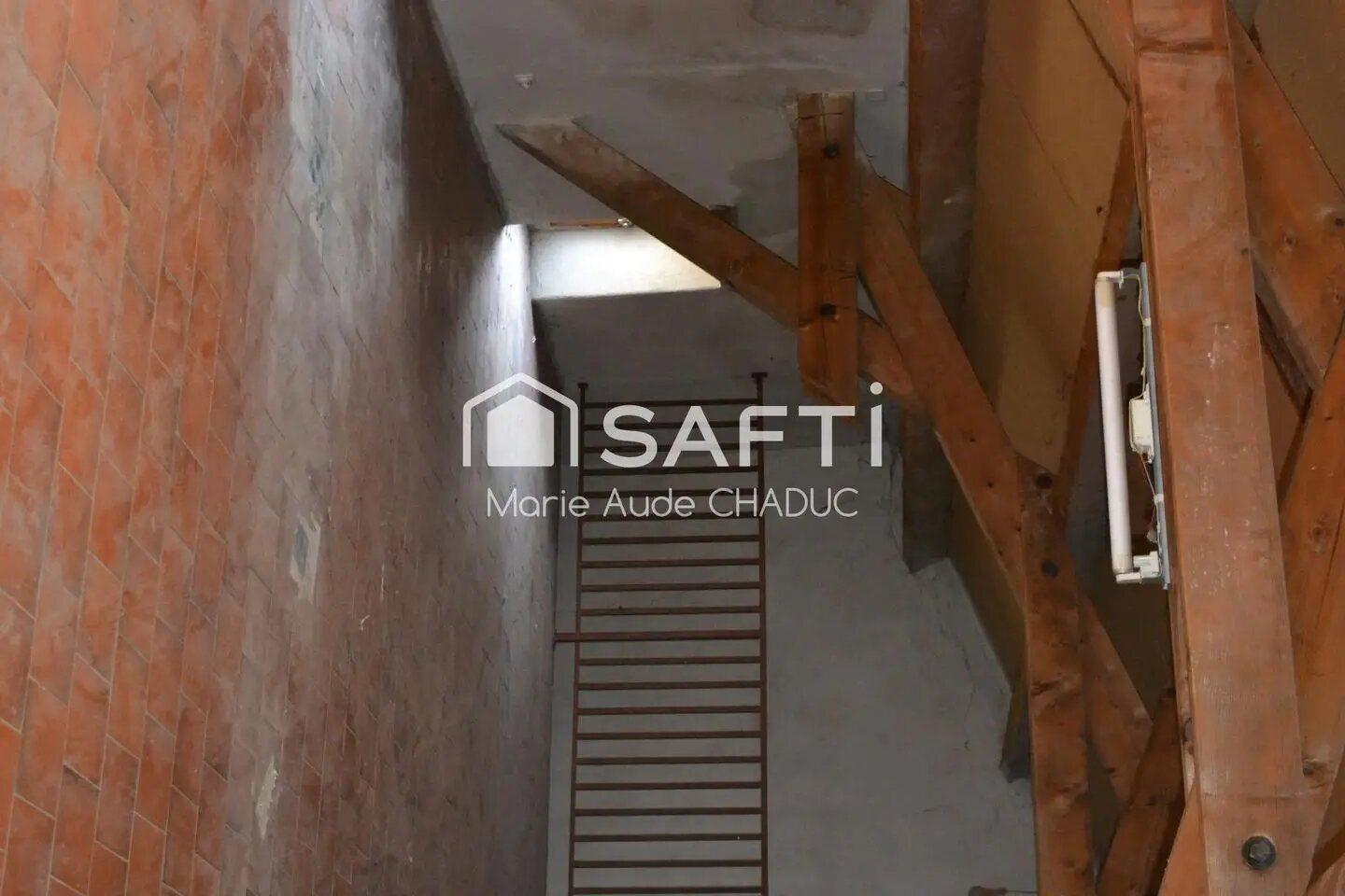 Maison à vendre, 335m², Lablachère