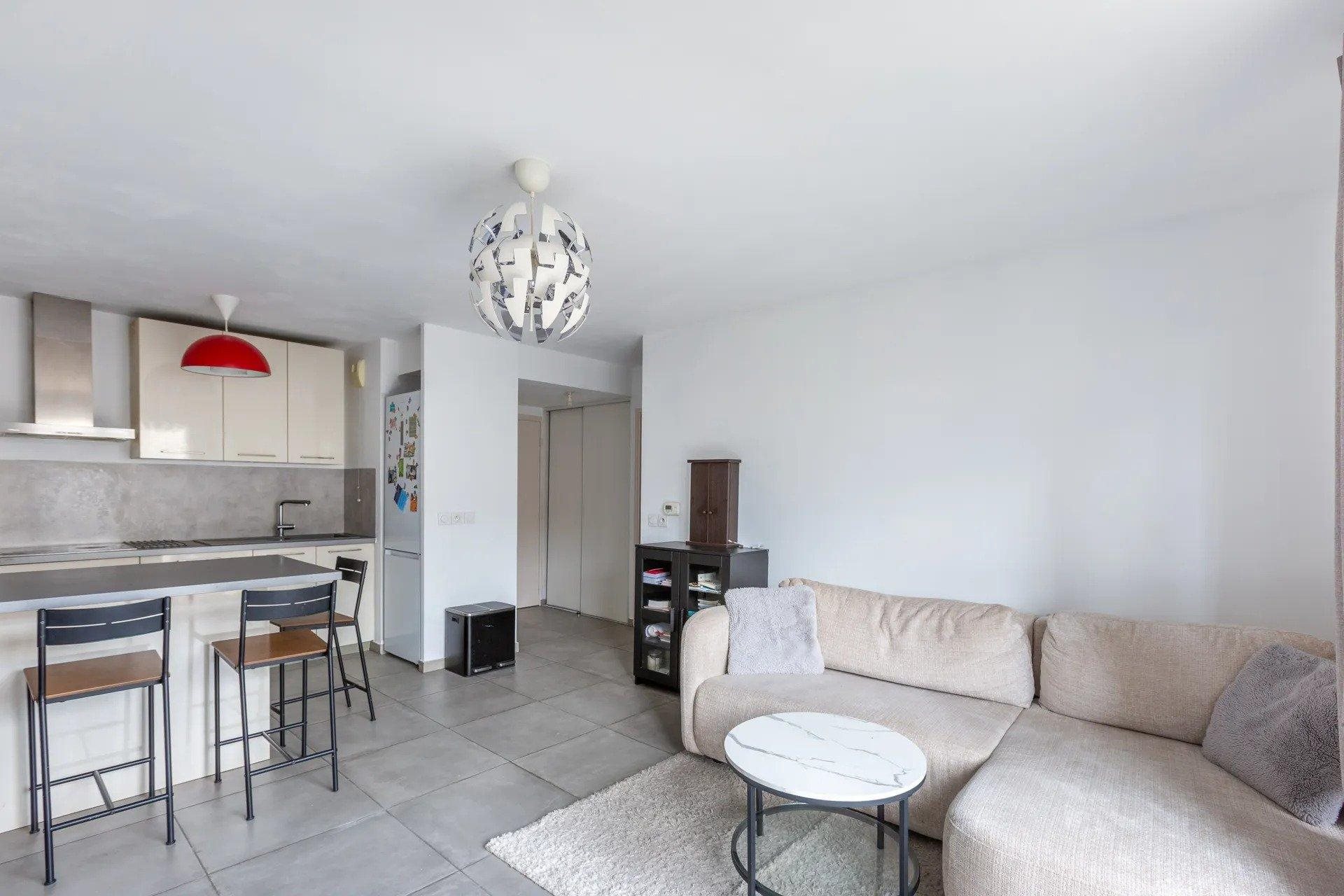 Appartement à vendre, 77m², Bron