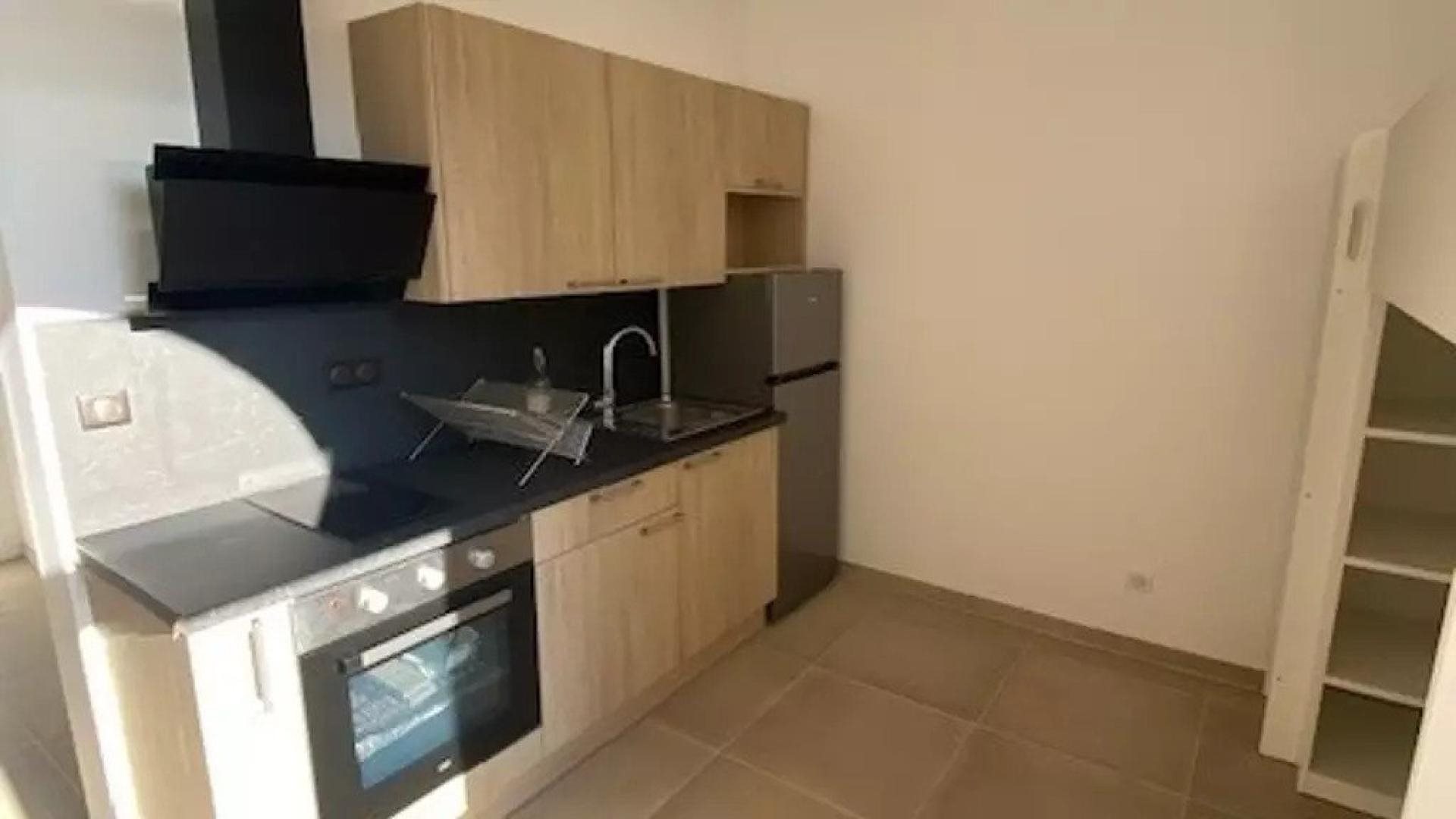Appartement à vendre, 21m², Vénissieux