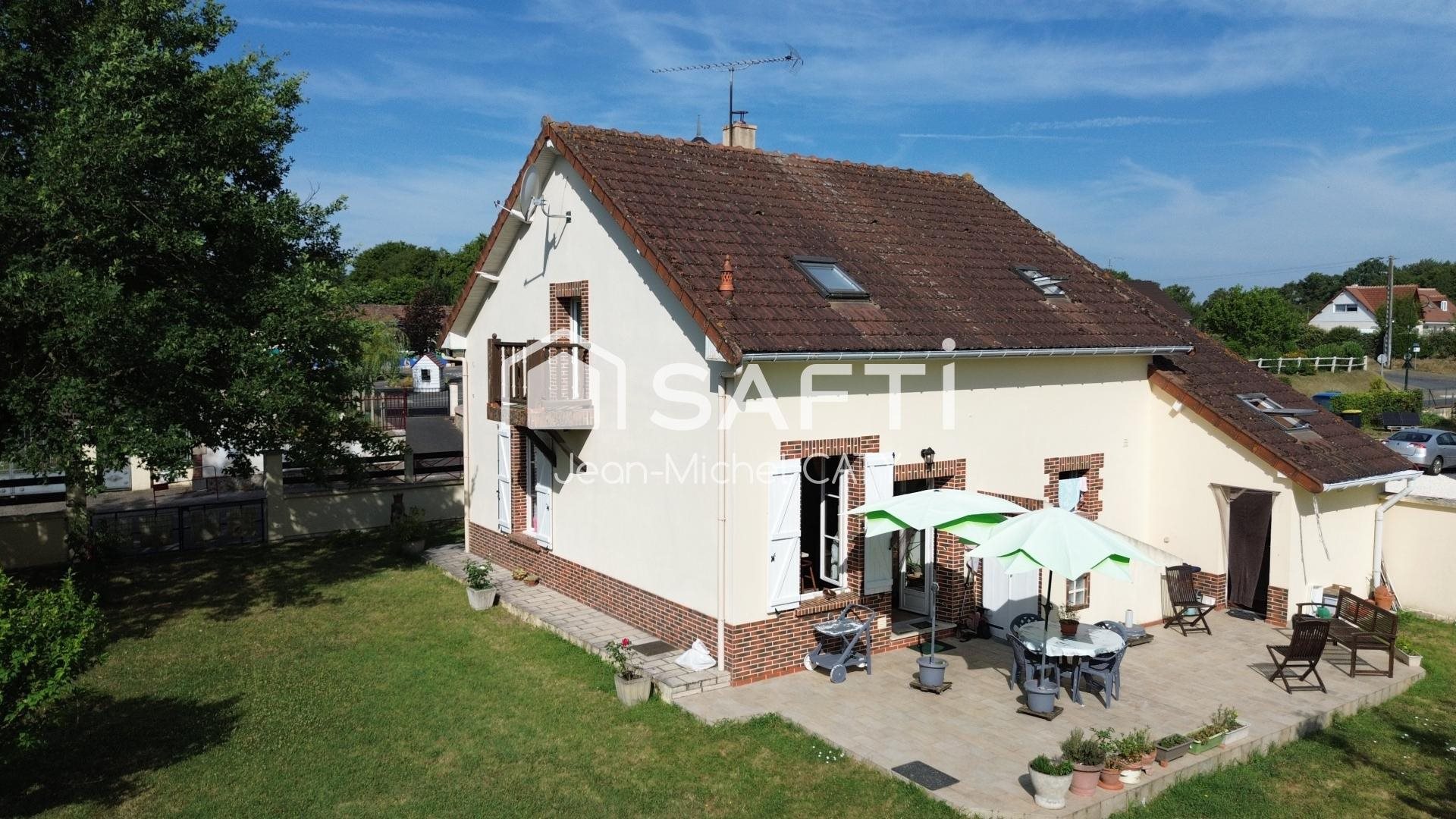 Maison à vendre, 125m², Cernoy-en-Berry